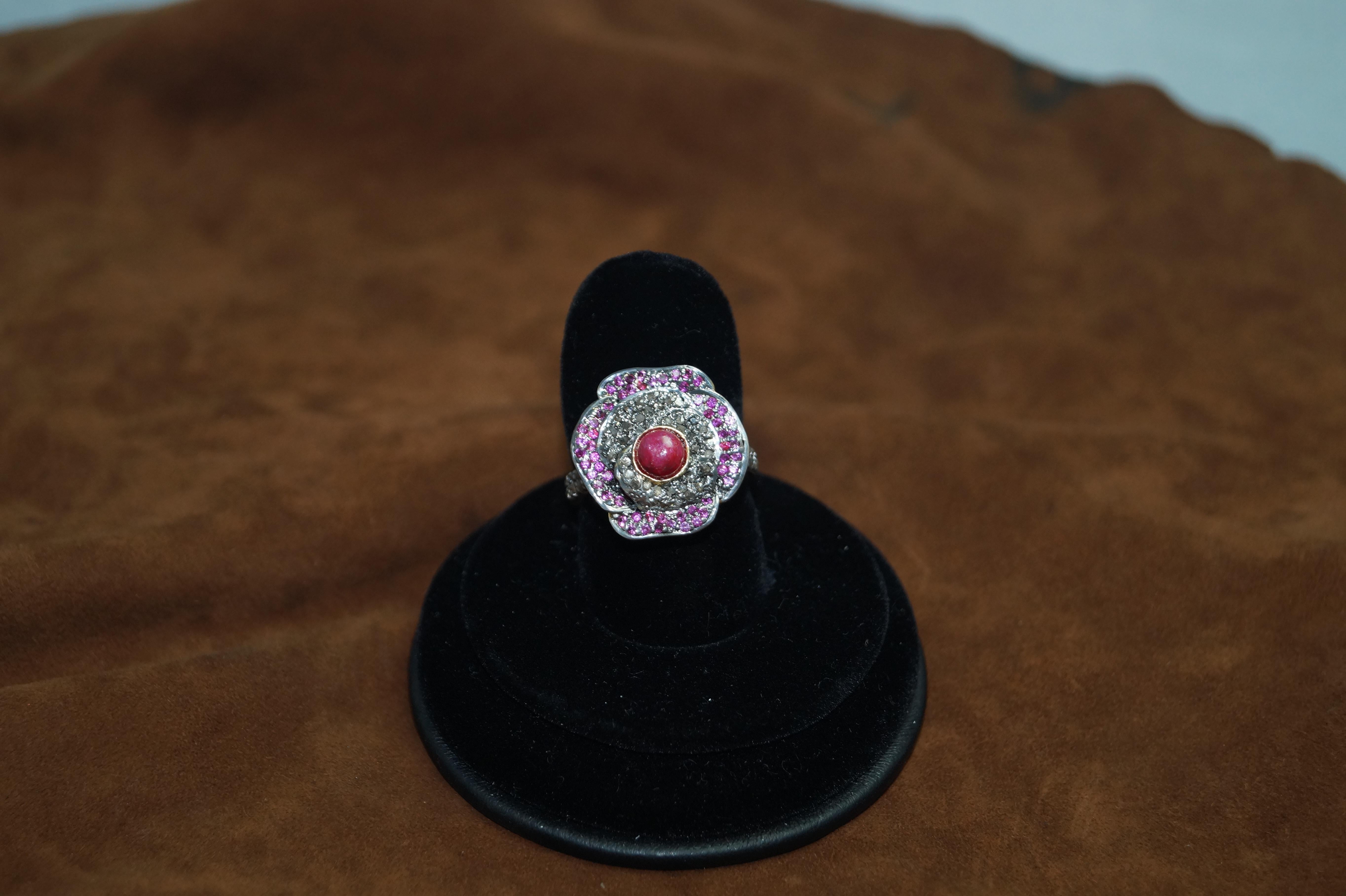 Women's or Men's Certified natural pave diamond ruby 925 silver flower wedding ring For Sale