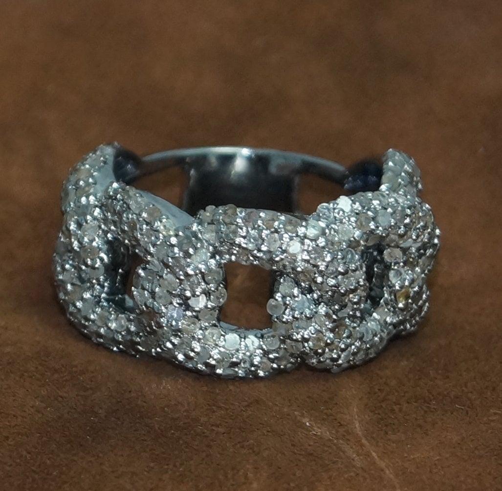 The ring consists of;
Diamond weight- 1.77cts
Diamond type- Natural pave diamonds
Diamond origin- Natural earth mined
Metal- Silver
Metal purity- 925 silver
Metal color- Oxidized silver