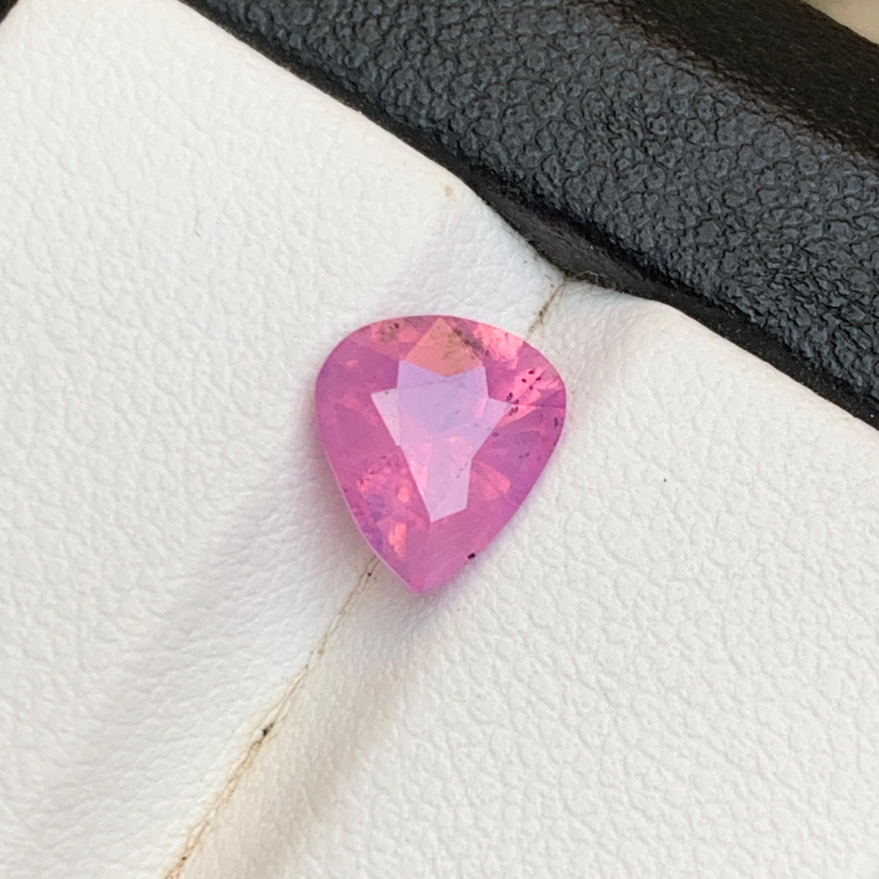 Zaffiro rosa violaceo naturale certificato con taglio a pera da 1,95 carati per anello in vendita 6