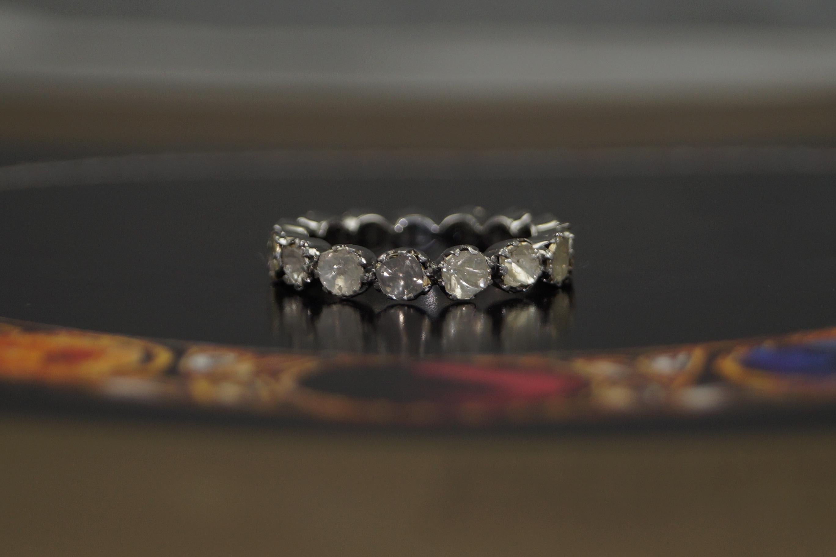 Certified natural real uncut diamond oxidized sterling silver ring eternity band In New Condition In Delhi, DL