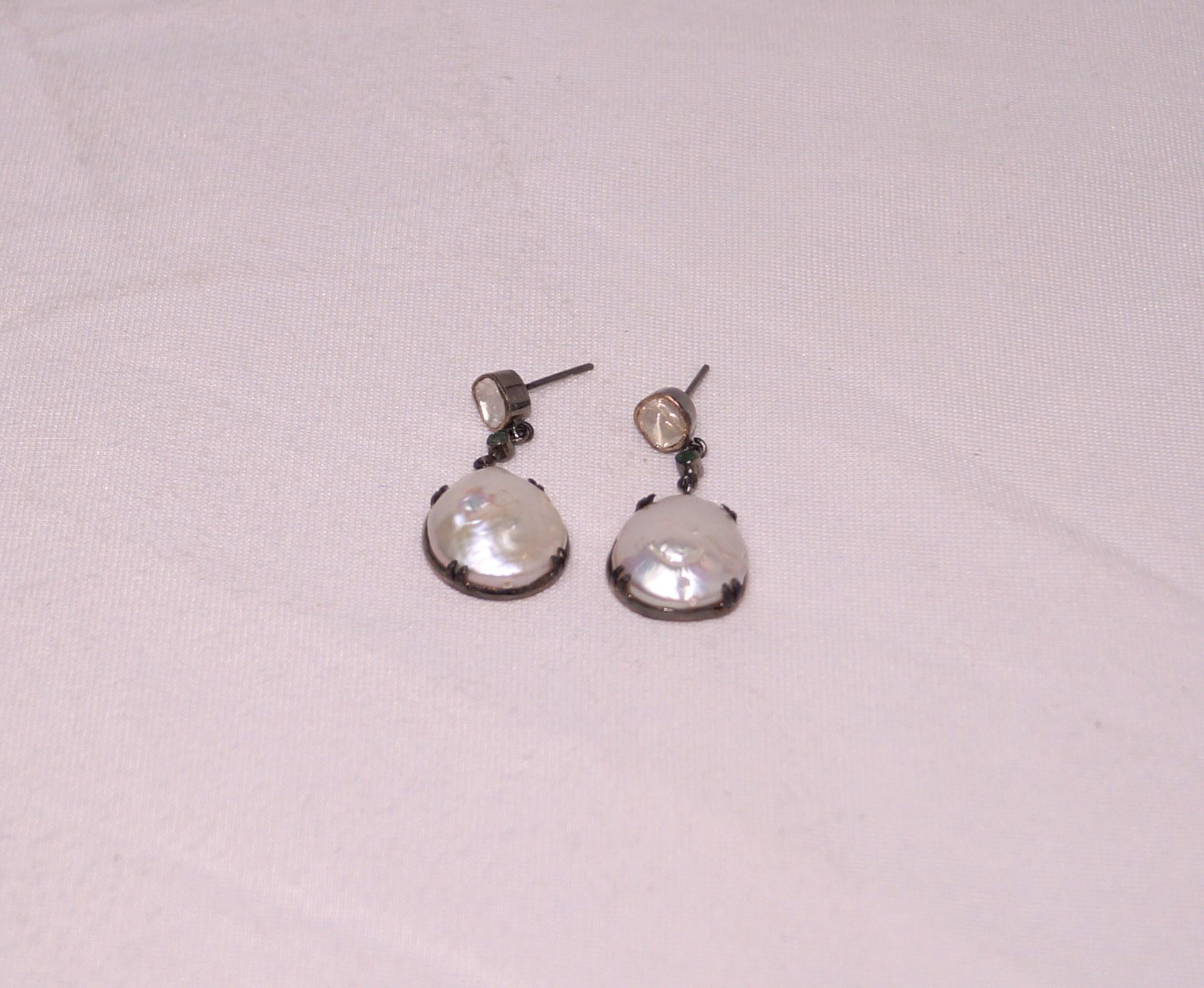 Round Cut Certified natural real uncut diamonds sterling silver baroque pearl earrings For Sale