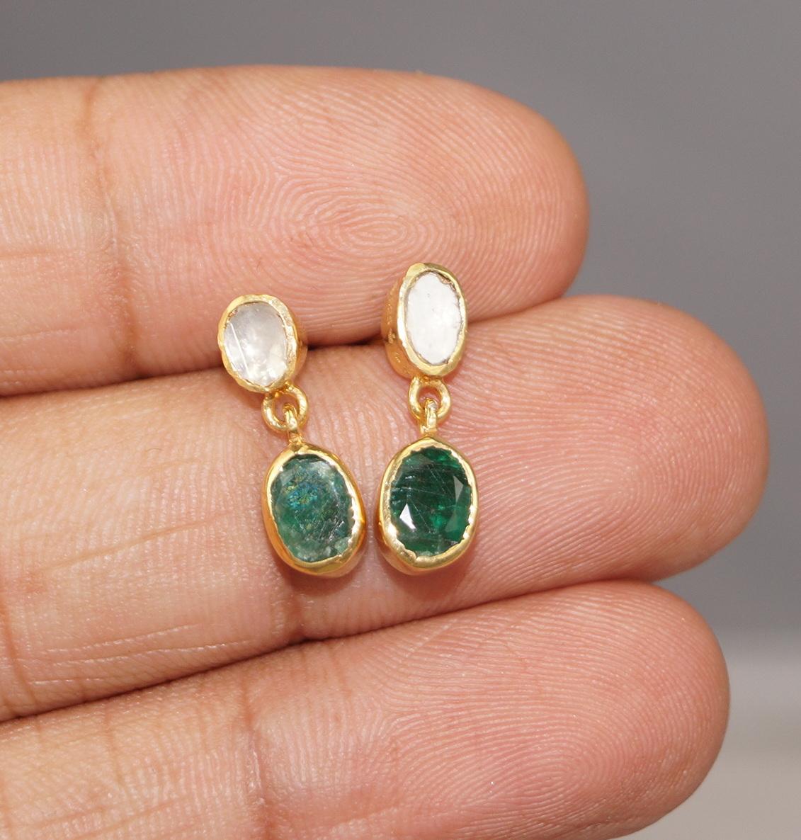 Zertifizierte natürliche echte ungeschliffene Diamanten Sterlingsilber Smaragd-Ohrringe mit Tropfen im Zustand „Neu“ im Angebot in Delhi, DL