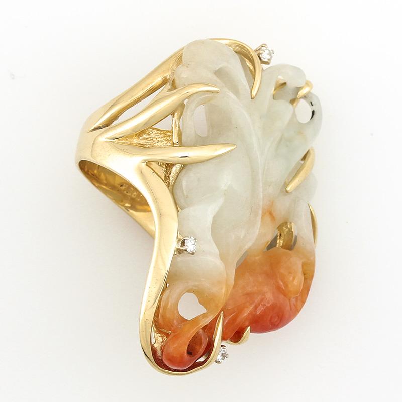What a special Estate piece! What an amazing carving! This red and white jadeite over-sized carving is approx 24 x 49mm (almost two inches long by 1 inch wide!) depicts a scene of red fish in water - gorgeous - set in a heavy 14k yellow gold