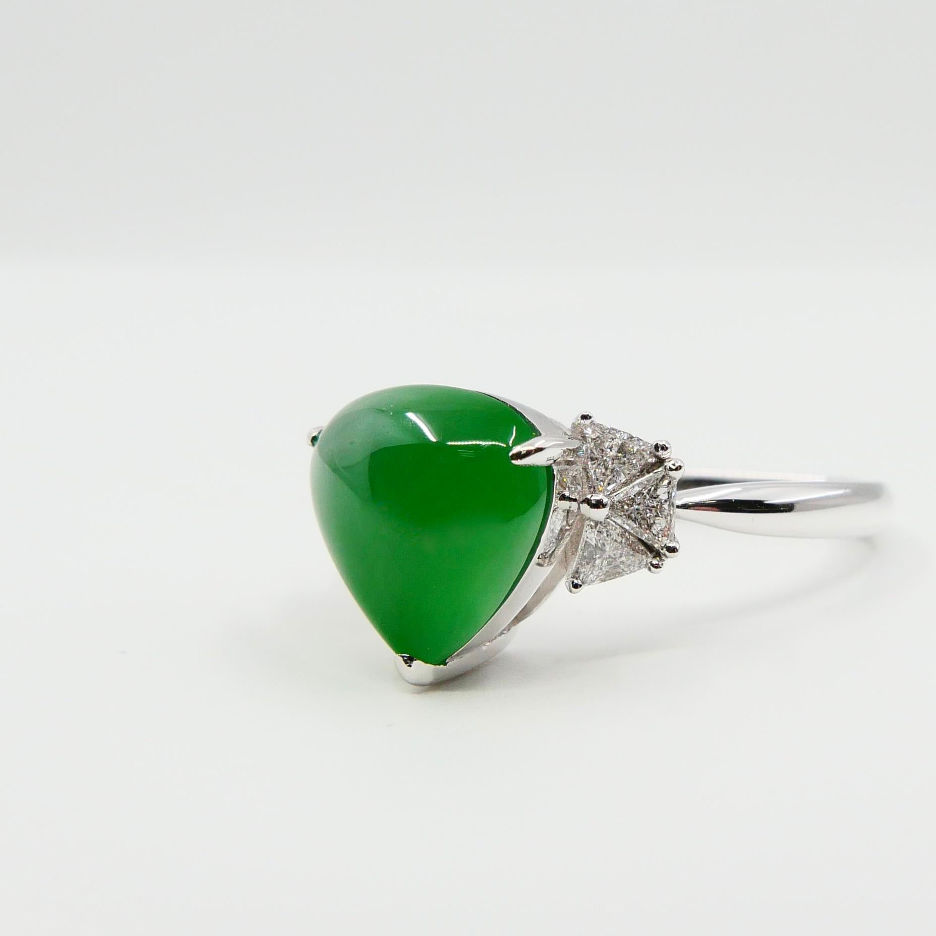 Contemporary Certified Natural Type A Jadeite Jade & Diamond Cocktail Ring, Apple Green Color