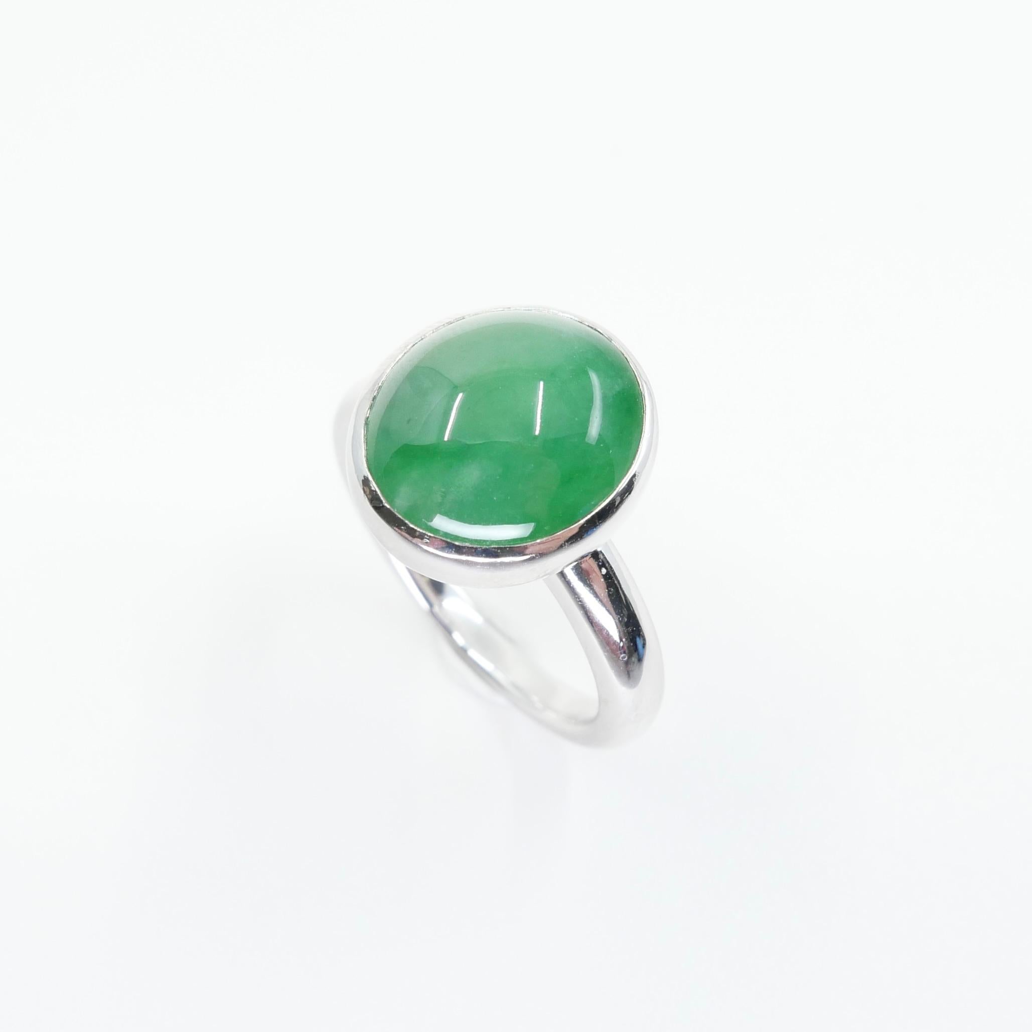Certified Natural Type A Jadeite Jade Ring, Apple Green Color, Unisex For Sale 1