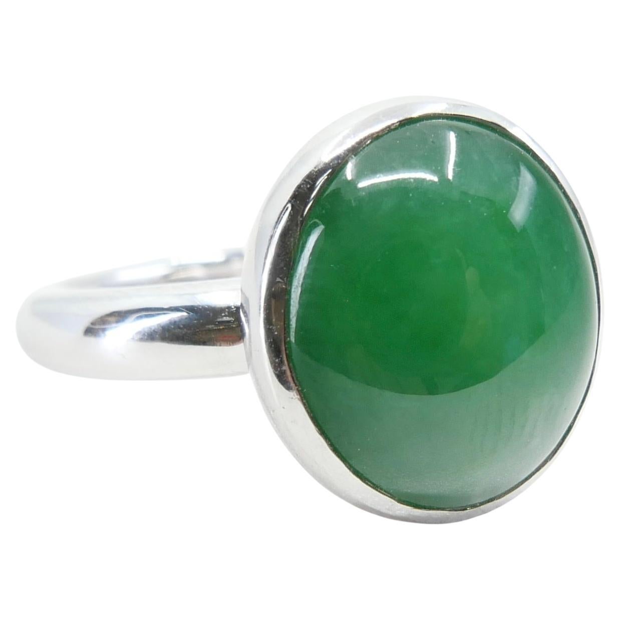 Certified Natural Type A Jadeite Jade Ring, Apple Green Color, Unisex For Sale