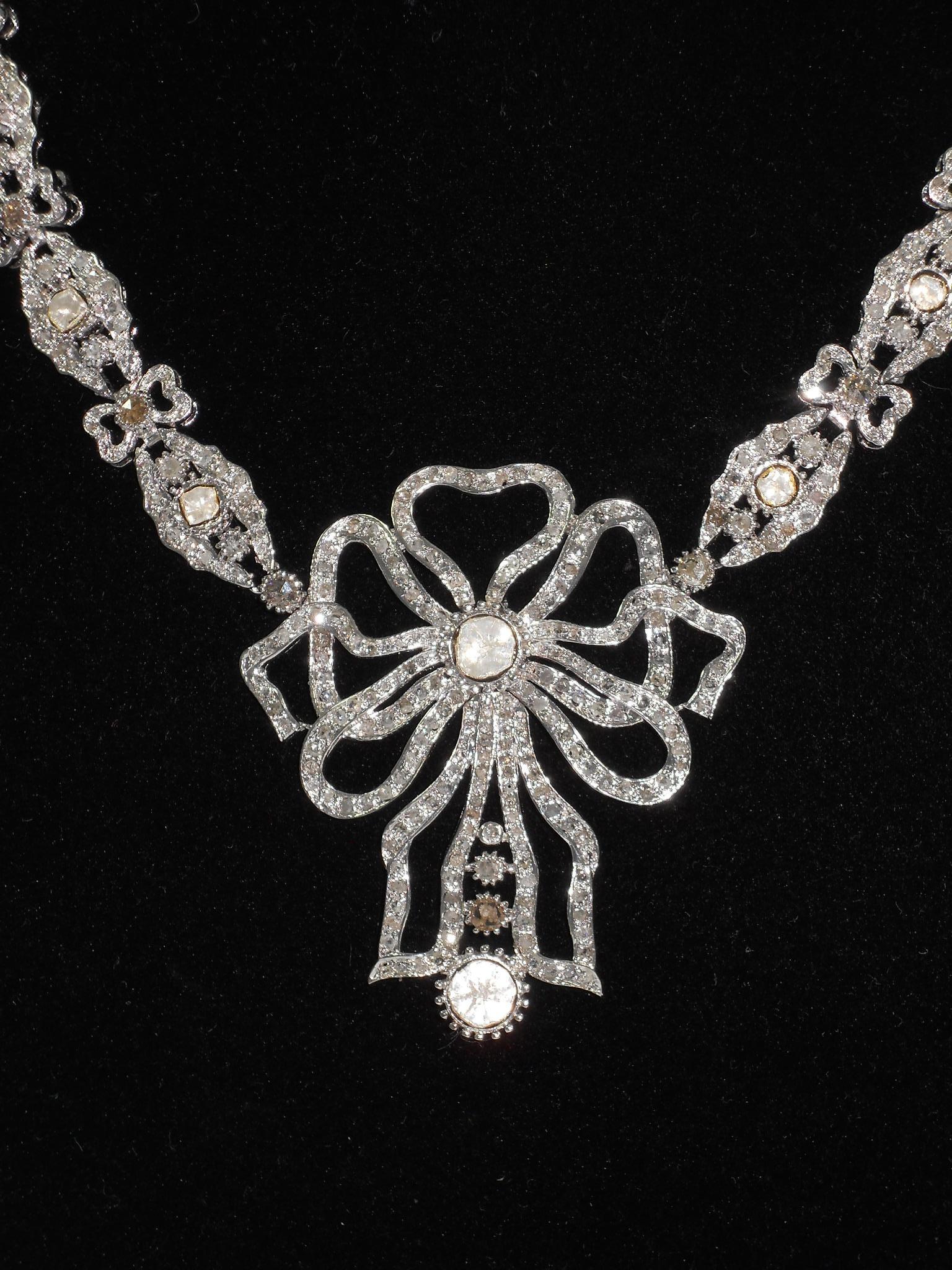 Zertifizierte natürliche ungeschliffene Diamanten im Rosenschliff Sterling Silber Band Schleife Halskette Damen im Angebot