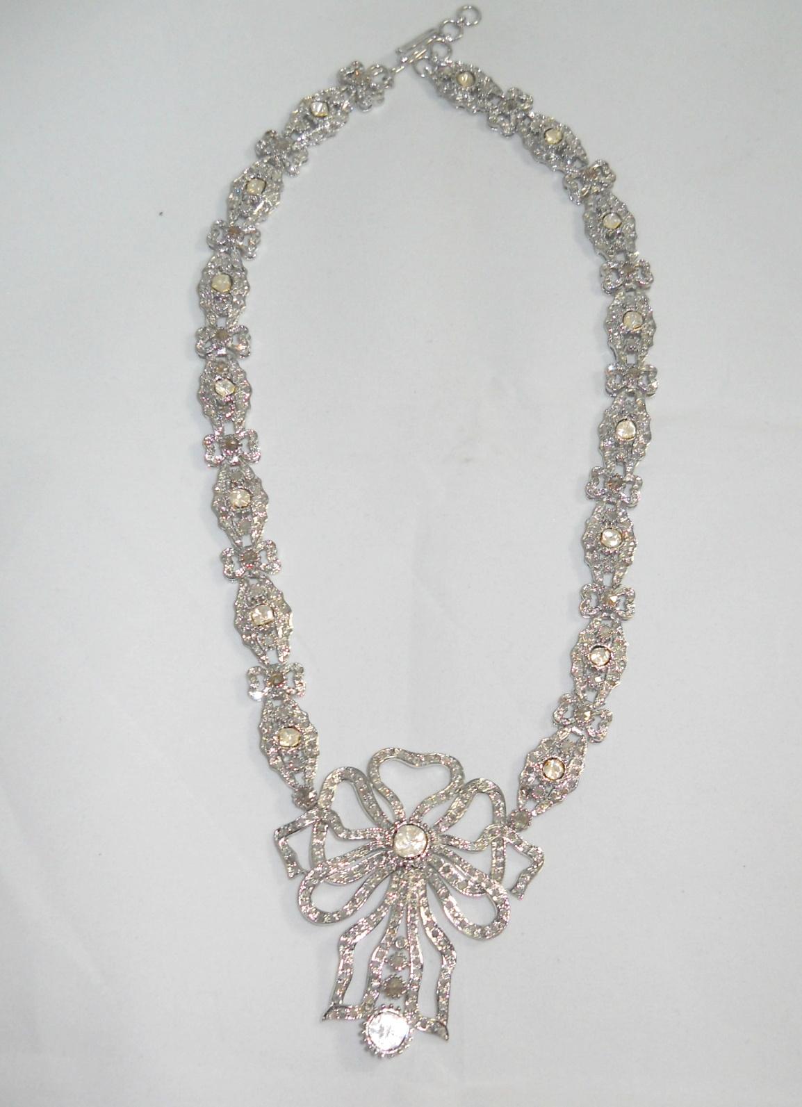 Certified Natural Uncut rose cut Diamonds Sterling silver ribbon bow necklace For Sale 3