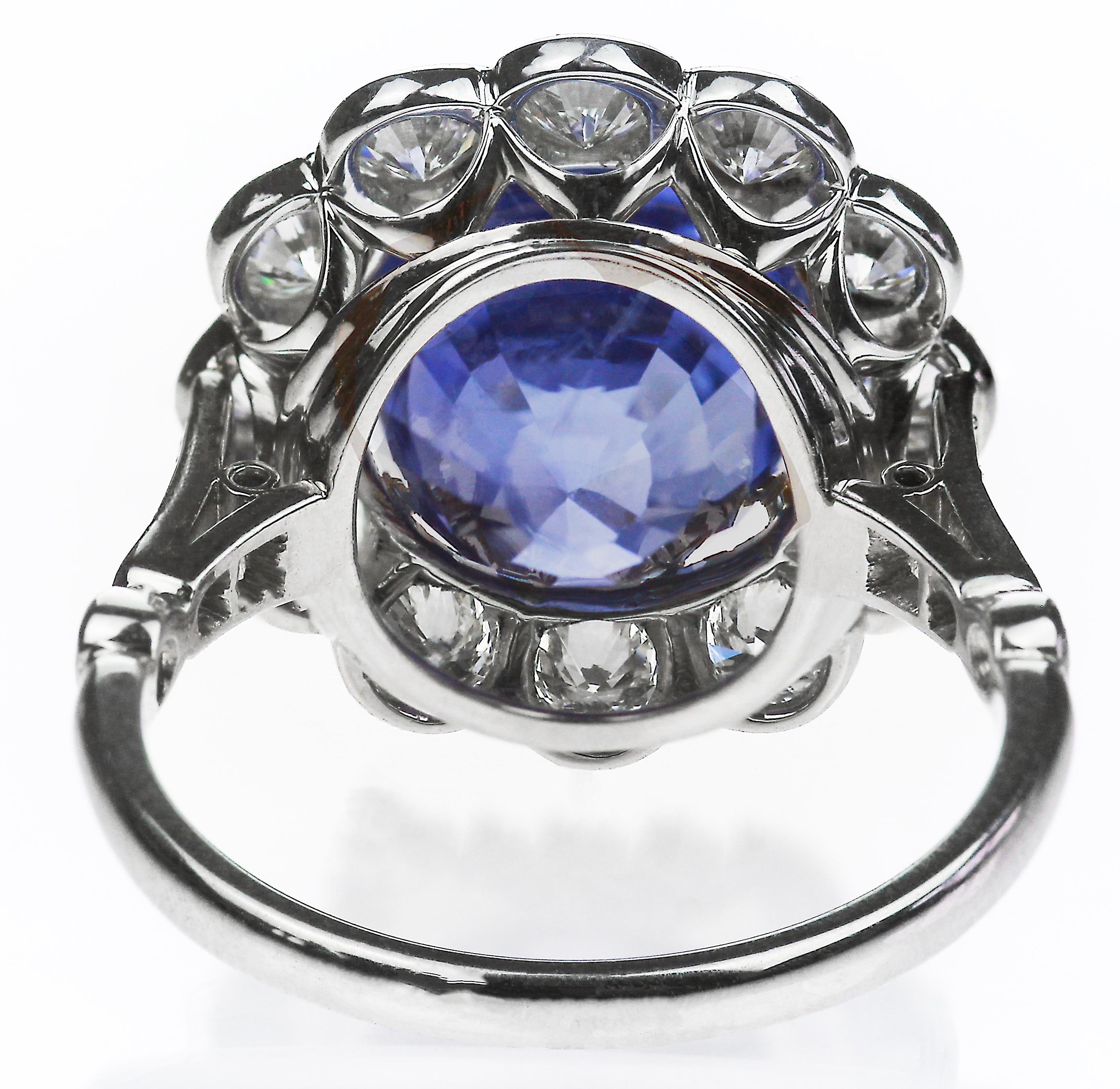 Modern Certified Sapphire 9 ct (Natural Untreated) & Diamond Ring in Platinum