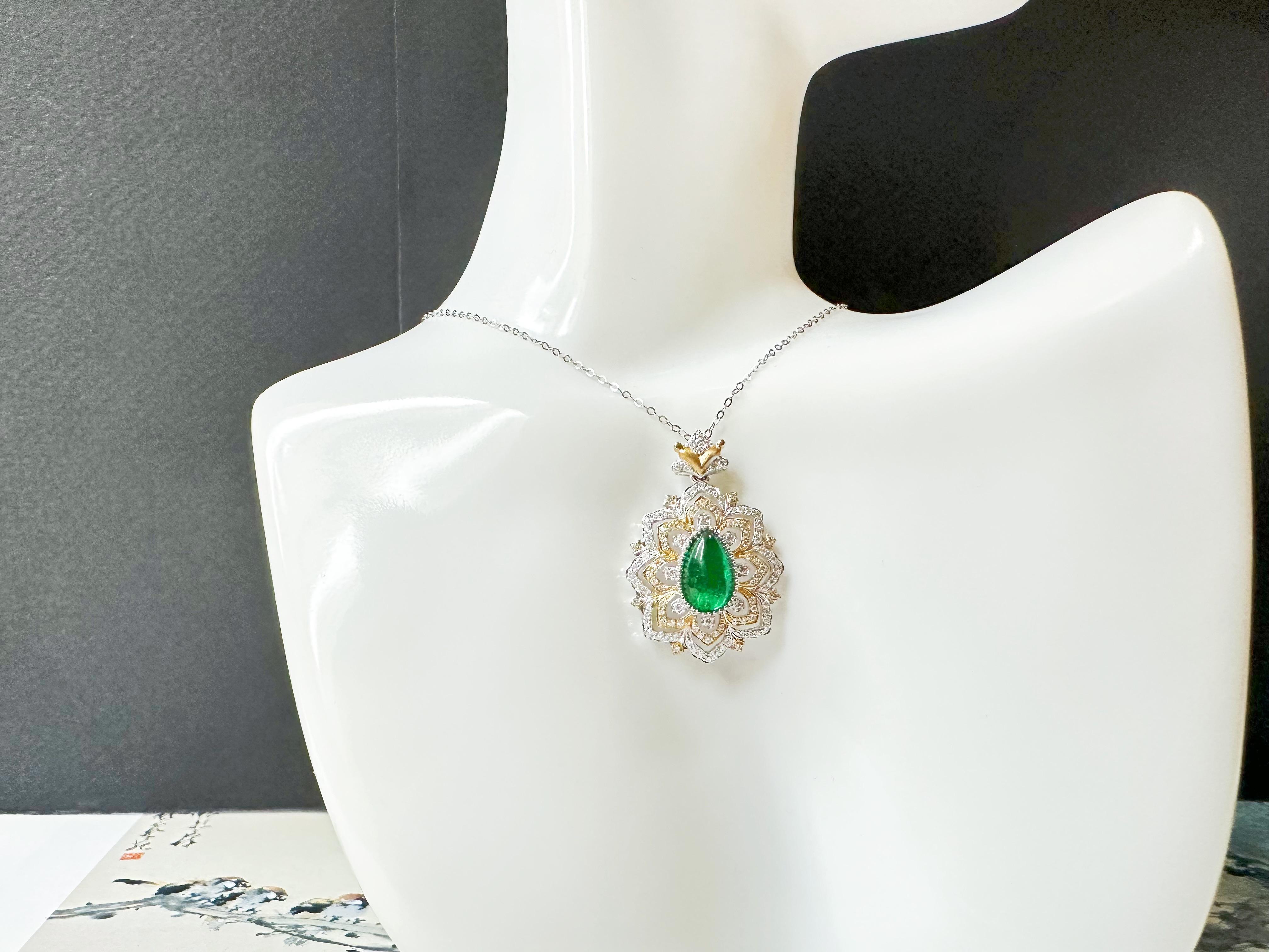 Certified Natural Vivid Green Drop Shape Emerald Pendant in 14K Gold and Diamond For Sale 14