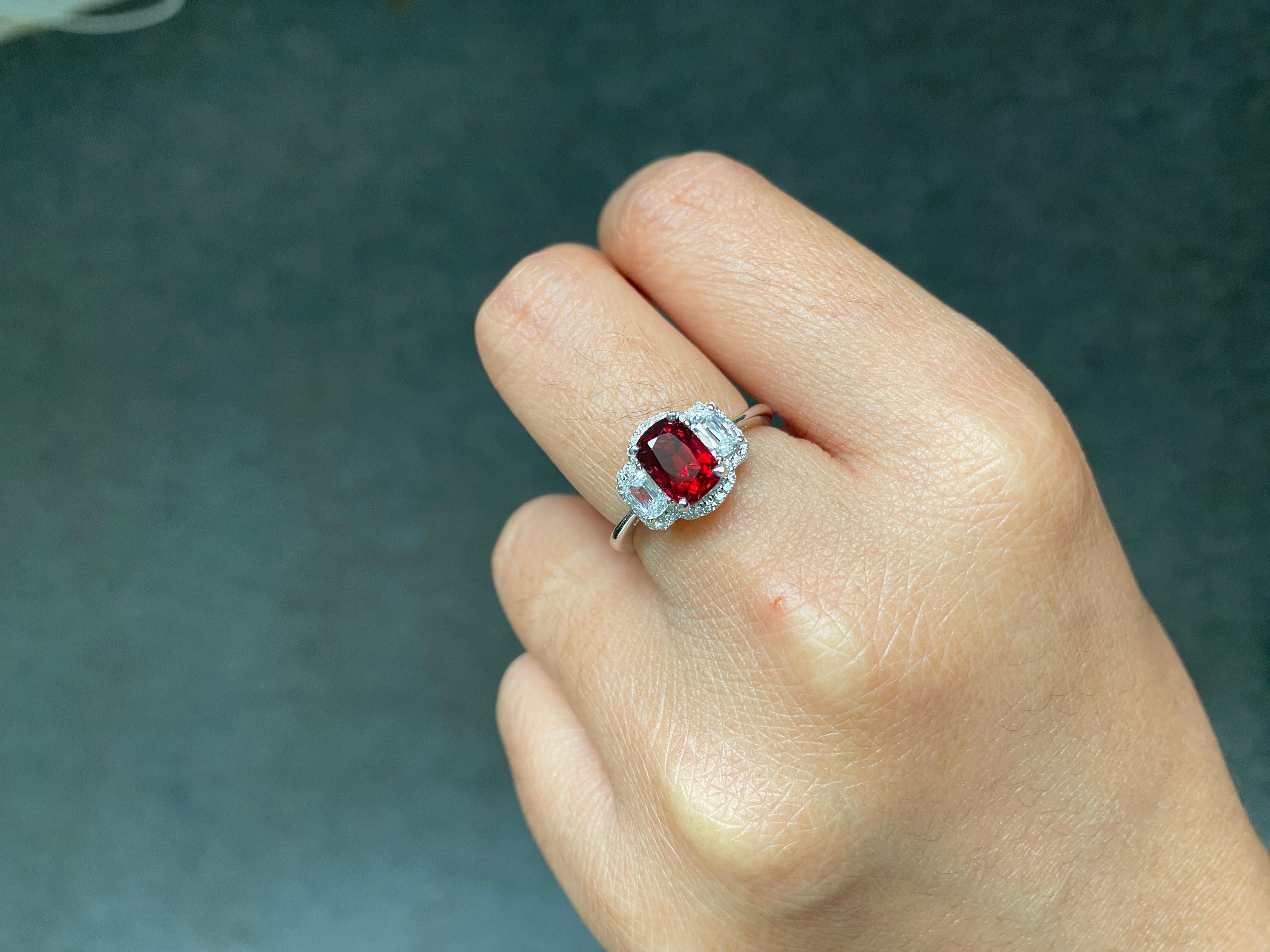 Certified Natural Vivid Red Spinel and Diamond Engagement Or Cocktail Ring For Sale 4
