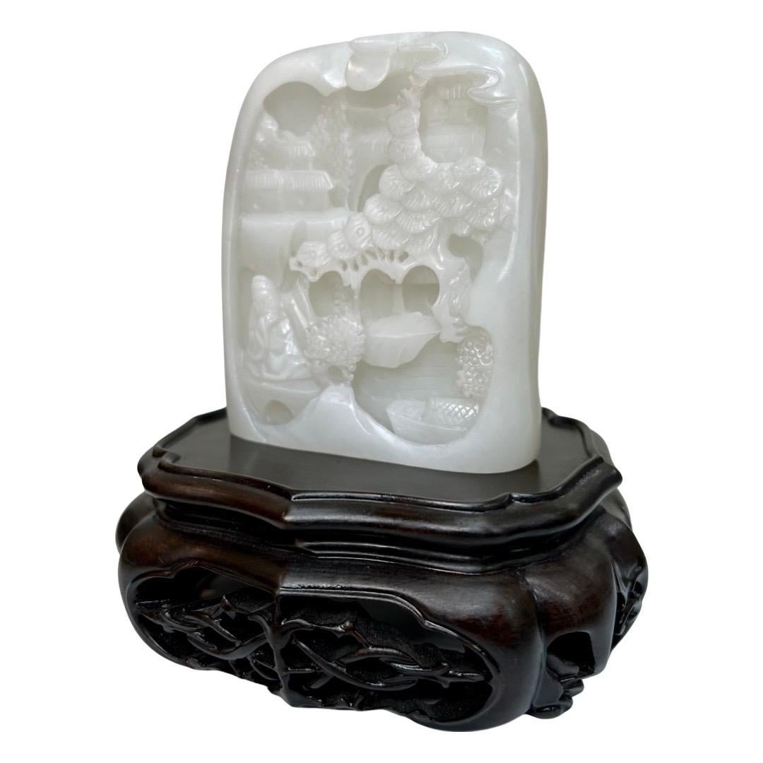 Zertifizierte Nephrit-Schnitzerei aus weißer Jade, Hetian-Jade, Scenic-Statur im Angebot 1