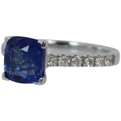 Certified No Heat 1.80 Carat Sapphire VS Diamond 18 Carat White Gold Ring