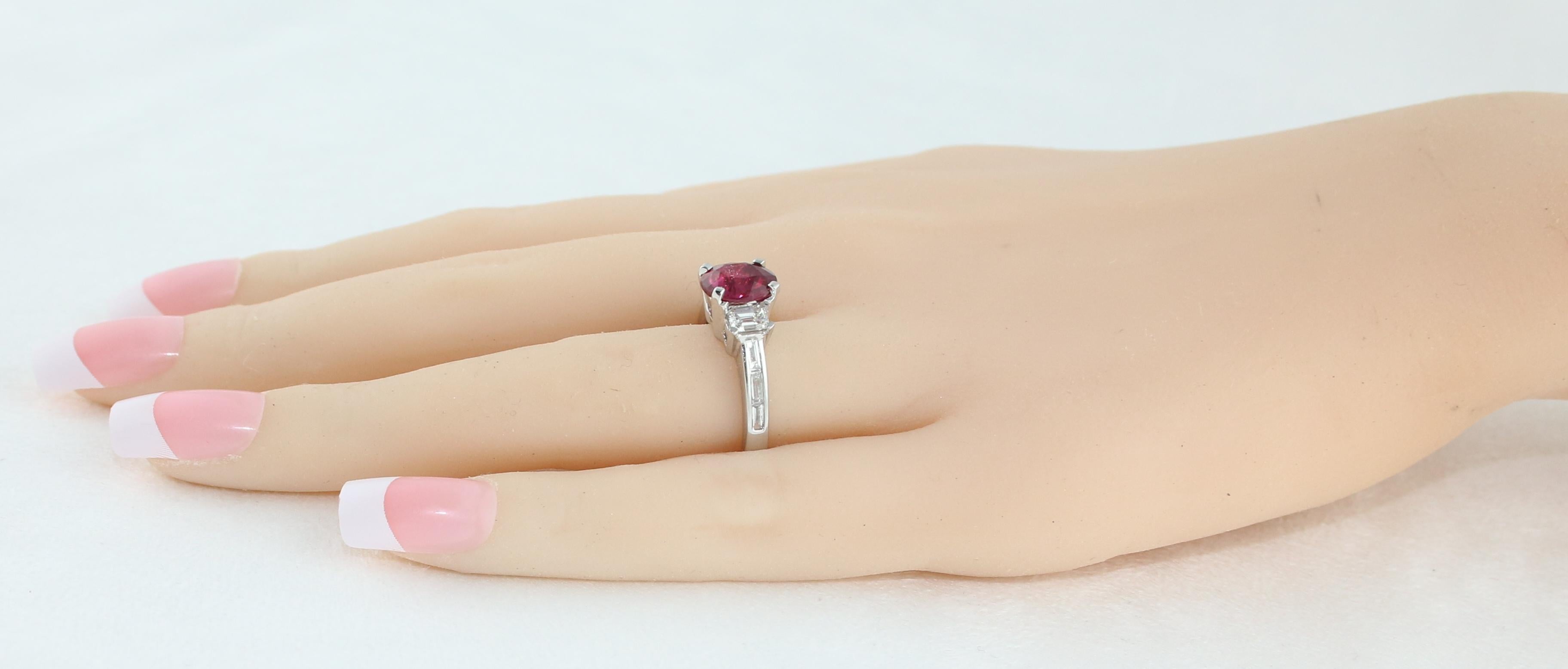 Oval Cut Certified No Heat 2.01 Carat Oval Ruby Diamond Three-Stone Gold Ring For Sale