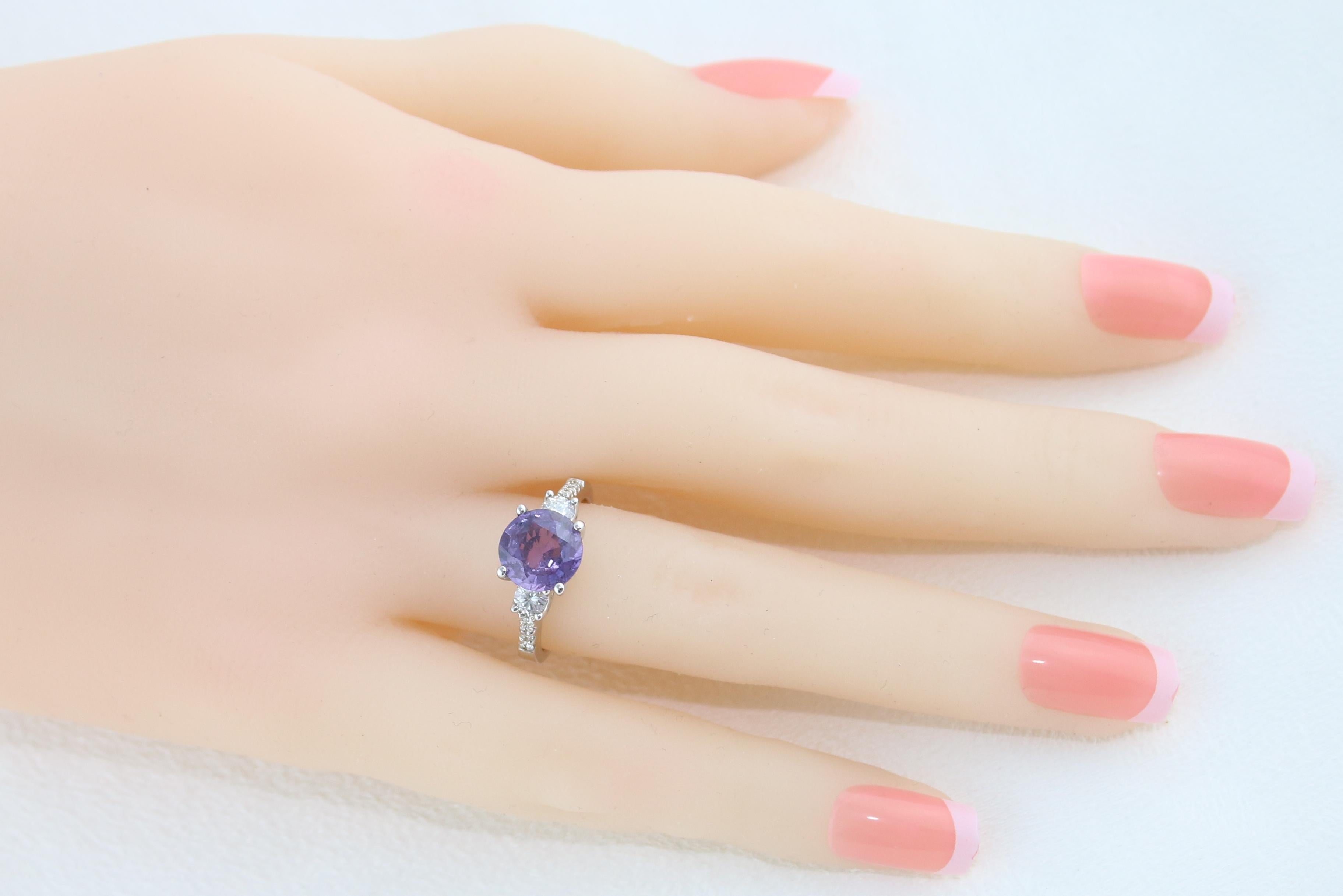 Certified No Heat 2.64 Carat Round Violet Sapphire Diamond Gold Ring 4
