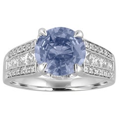 Certified No Heat 3.02 Carat Round Blue Sapphire and Diamond Gold Ring