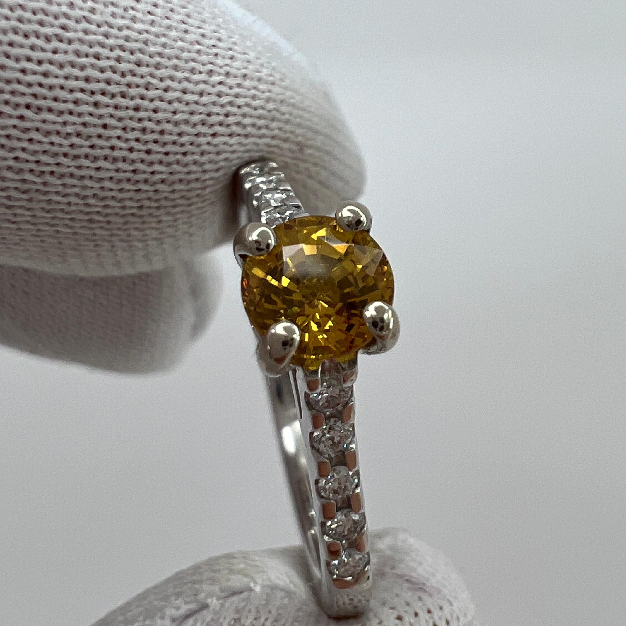 Certified No Heat Fine Ceylon Yellow Orange Sapphire Diamond 18k White Gold Ring In New Condition For Sale In Birmingham, GB