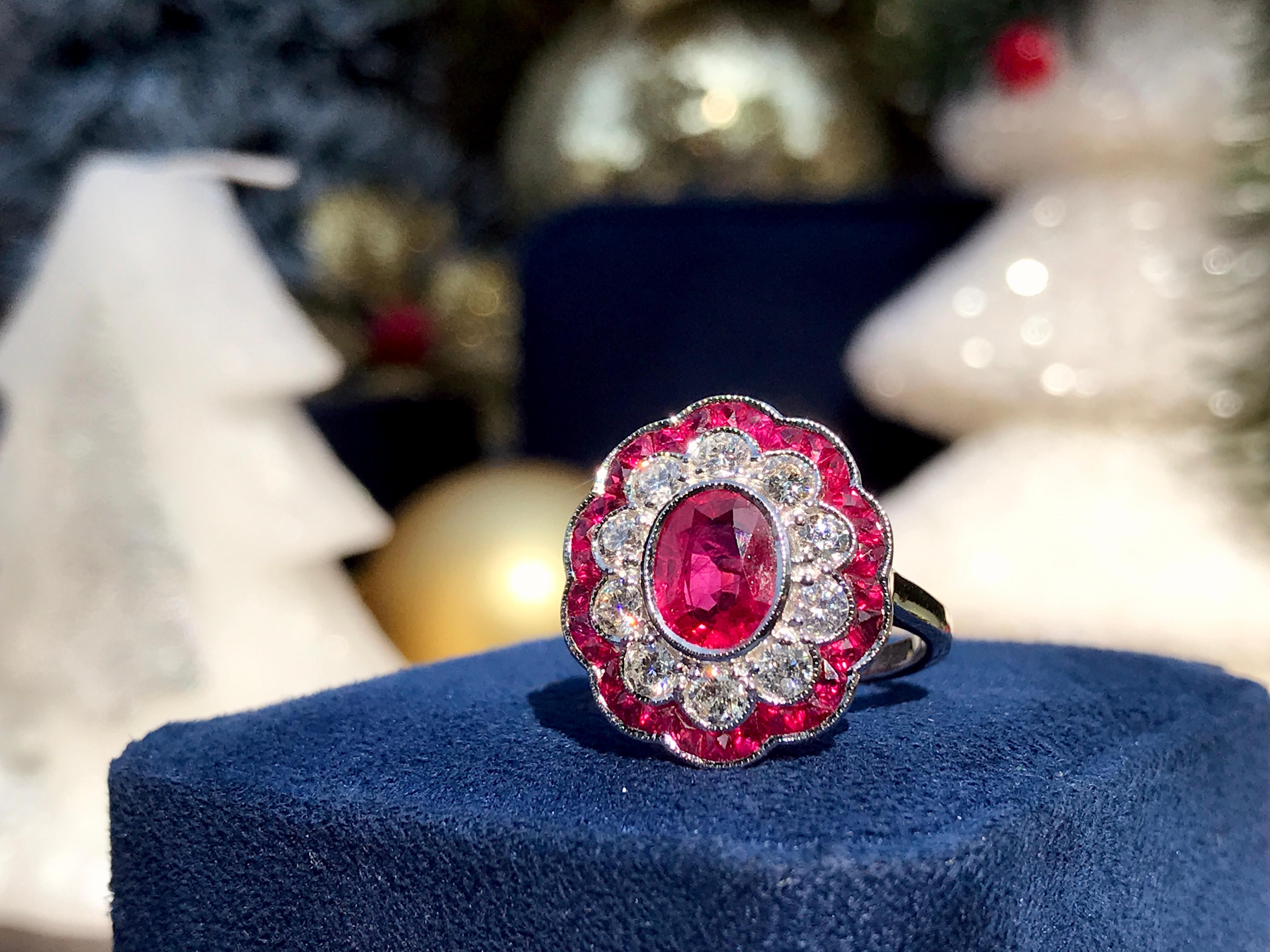 Certified No Heated Siamese Ruby and Diamonds Cluster Ring in 18K White Gold 3
