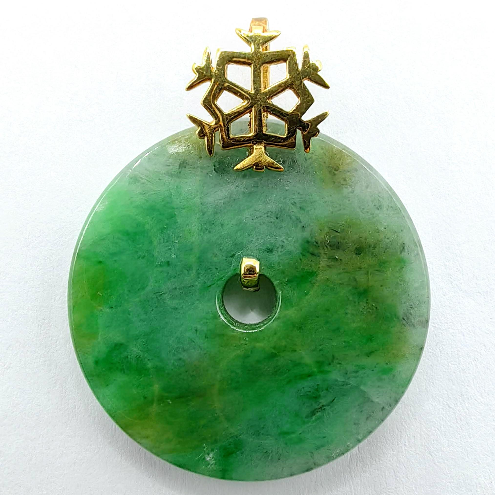 Certified Old Mine Green Jadeite Jade Bi Disc Pendant w/ 18K Gold Snowflake Bail In New Condition For Sale In Wan Chai District, HK