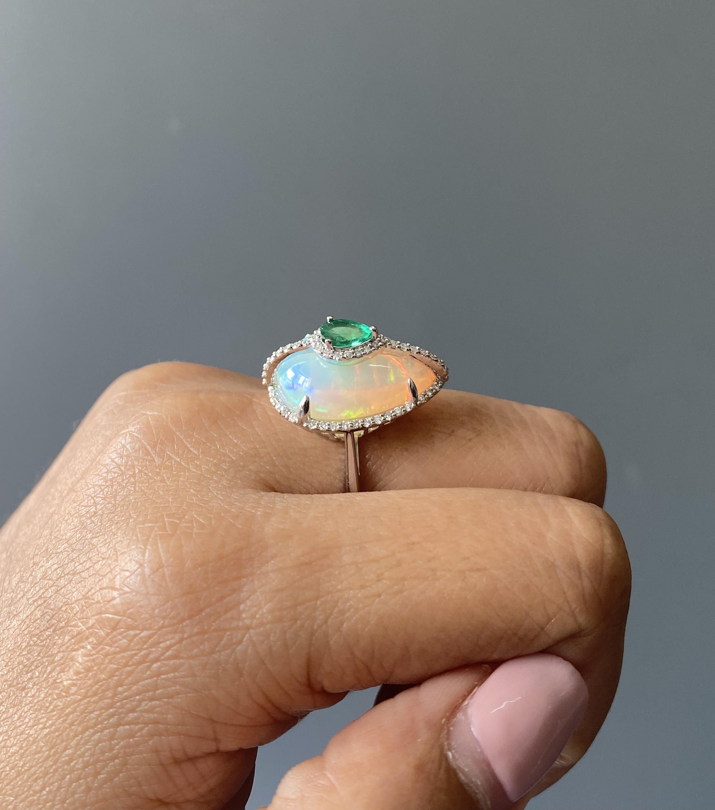 Certified Opal 18KT White Gold, Diamonds And Emerald Cocktail Ring For Sale 5
