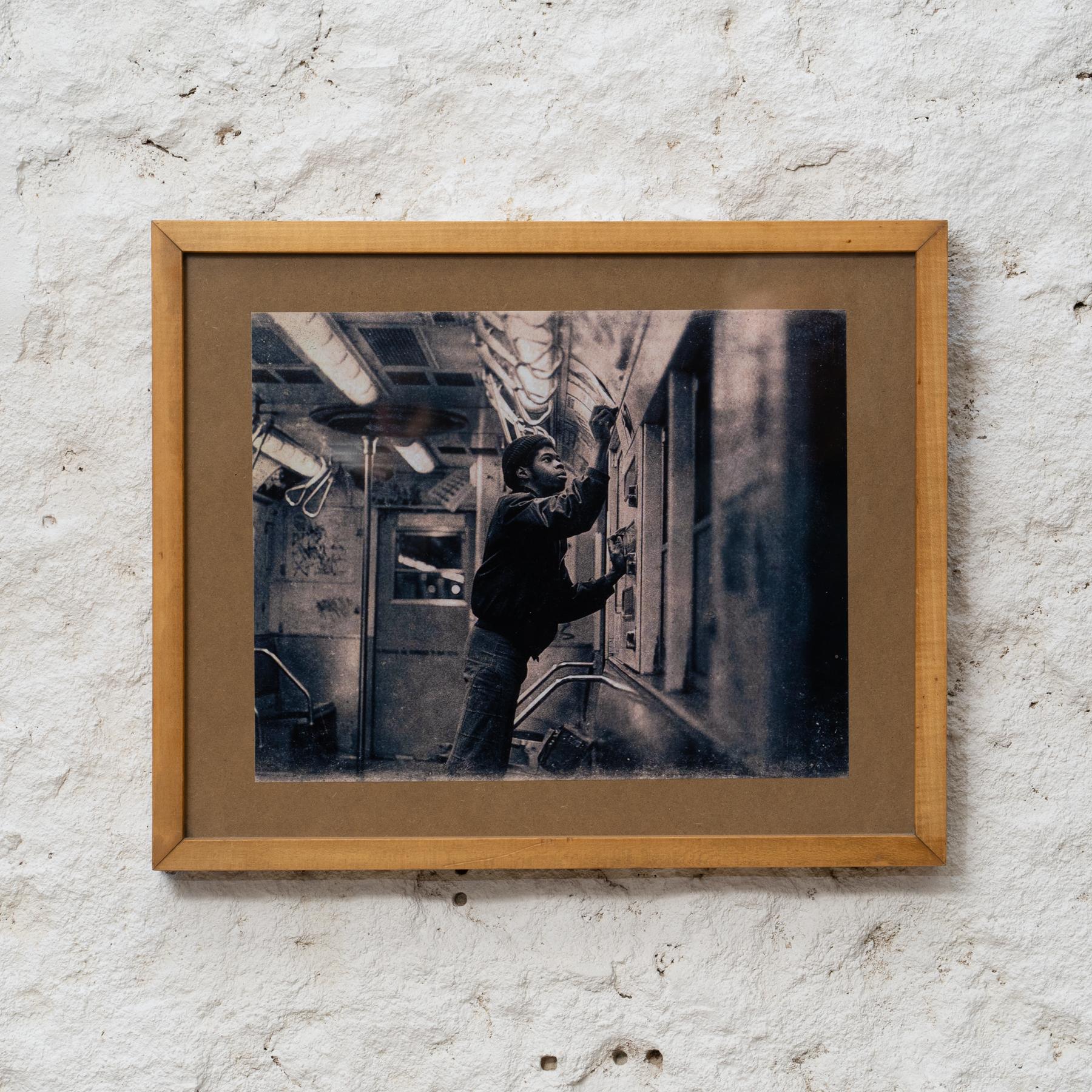 Zertifizierte Original-Schwarz-Weiß-Fotografie von Flint: „Motion Taggine“ im Zustand „Gut“ im Angebot in Barcelona, ES
