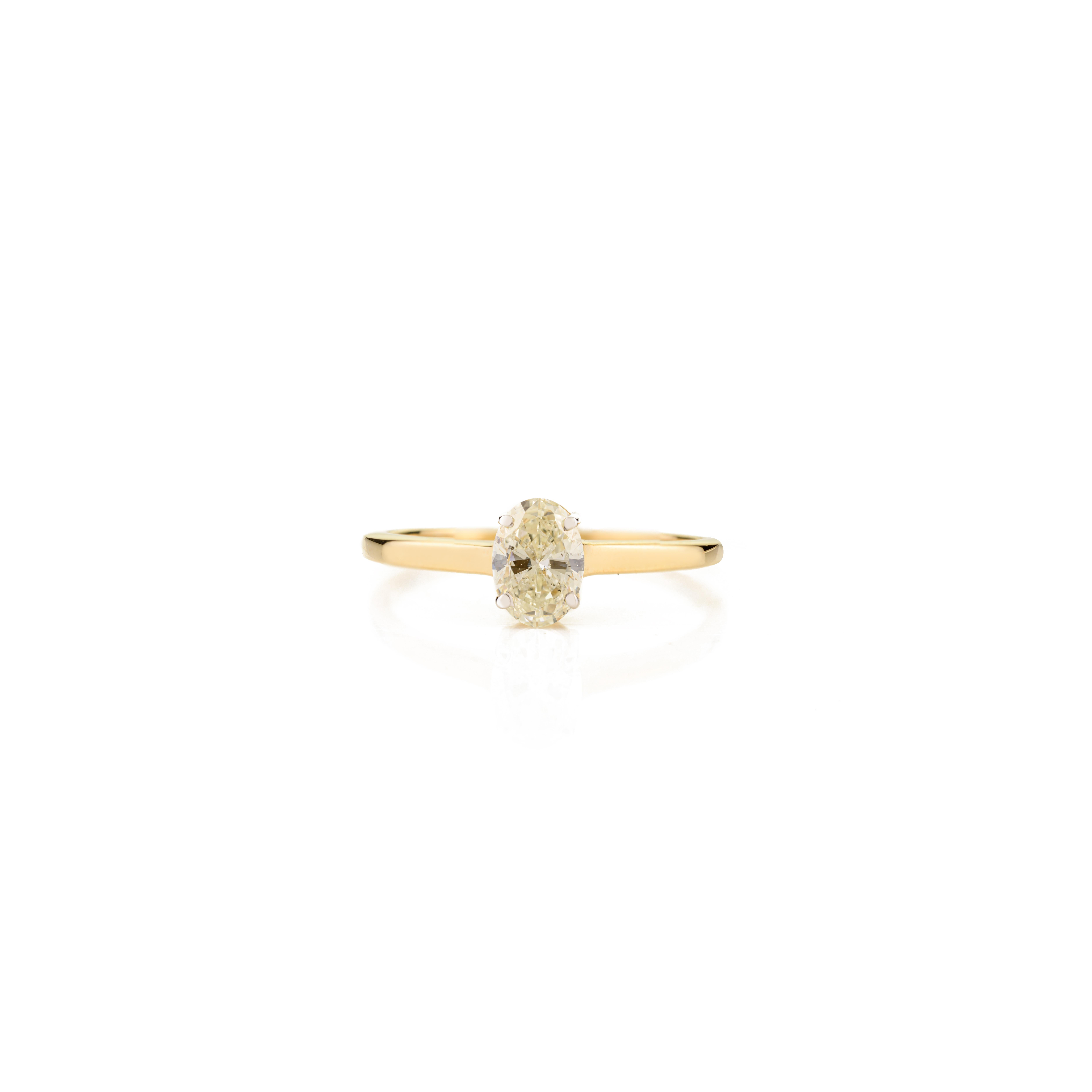 in vendita:  Anello di fidanzamento solitario con diamante taglio ovale certificato per lei in oro giallo 18 carati 3