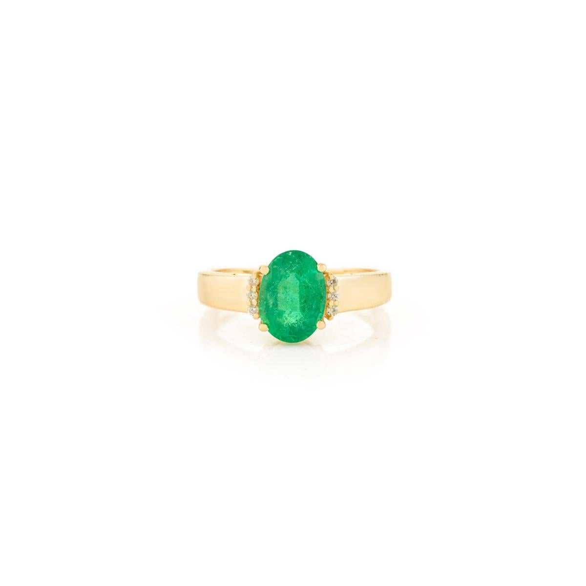 En vente :  Bague solitaire certifiée en or jaune 14k pour mère avec émeraude ovale et diamant 3