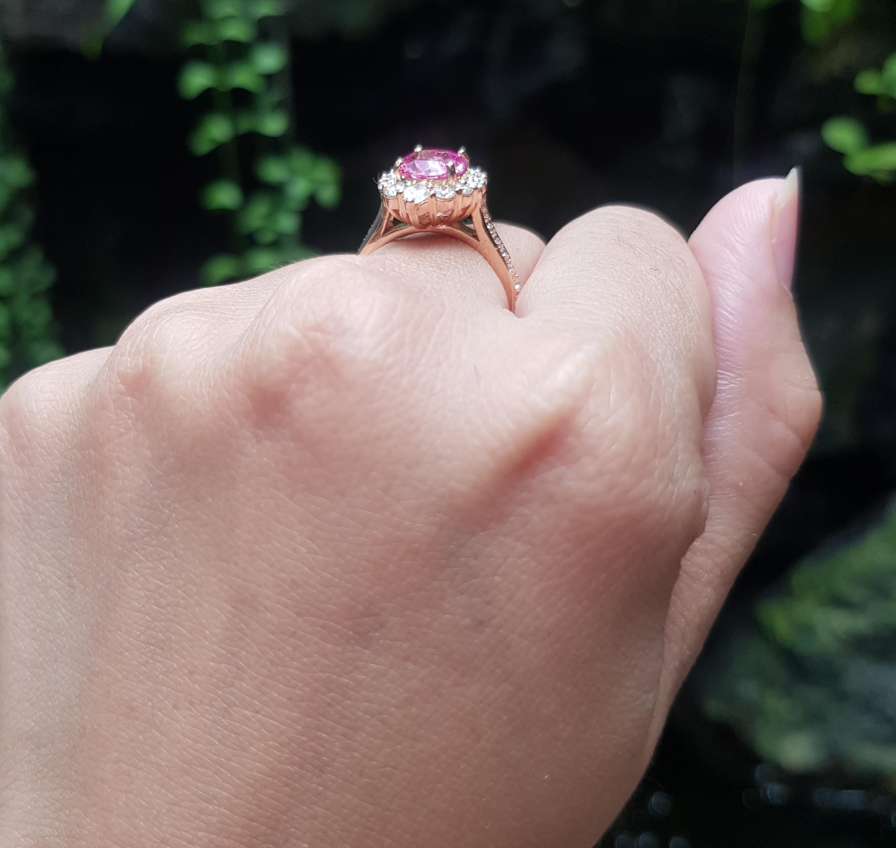 Contemporain Bague Padparadscha en or rose 18 carats sertie d'un diamant certifié en vente