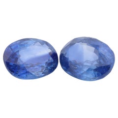 Certified Pair of Oval Blue Sapphires from Sri Lanka - 2.82ct