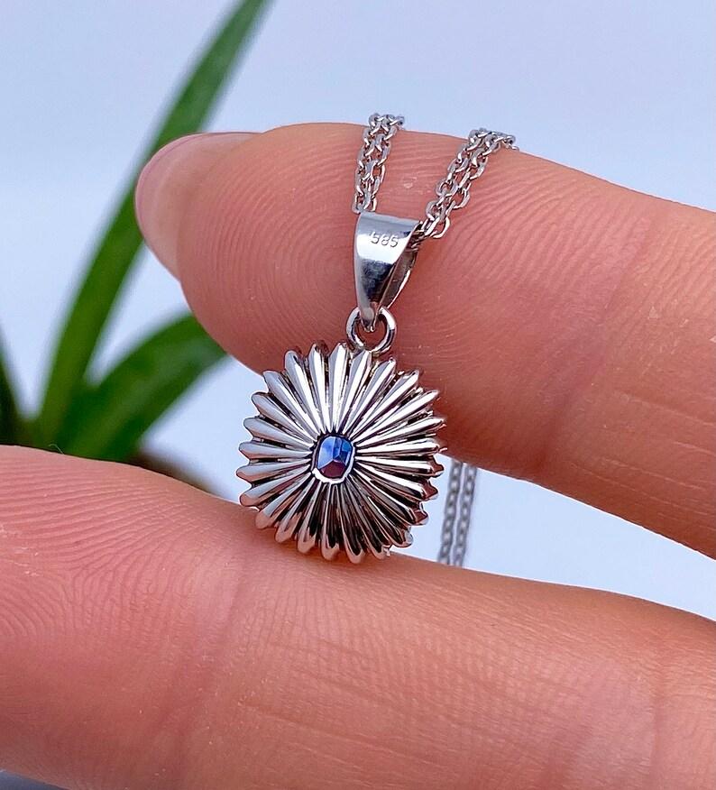 Certified Pendant with Natural Blue Sapphire and Diamonds, 14 Karat White Gold In New Condition For Sale In Daugavpils, LV