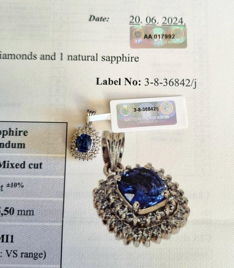 Certified Pendant with Natural Blue Sapphire and Diamonds, 14 Karat White Gold For Sale 2