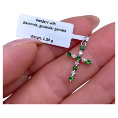 Certified Pendant with Natural Tsavorite and Diamonds, 14 Karat White Gold, 585