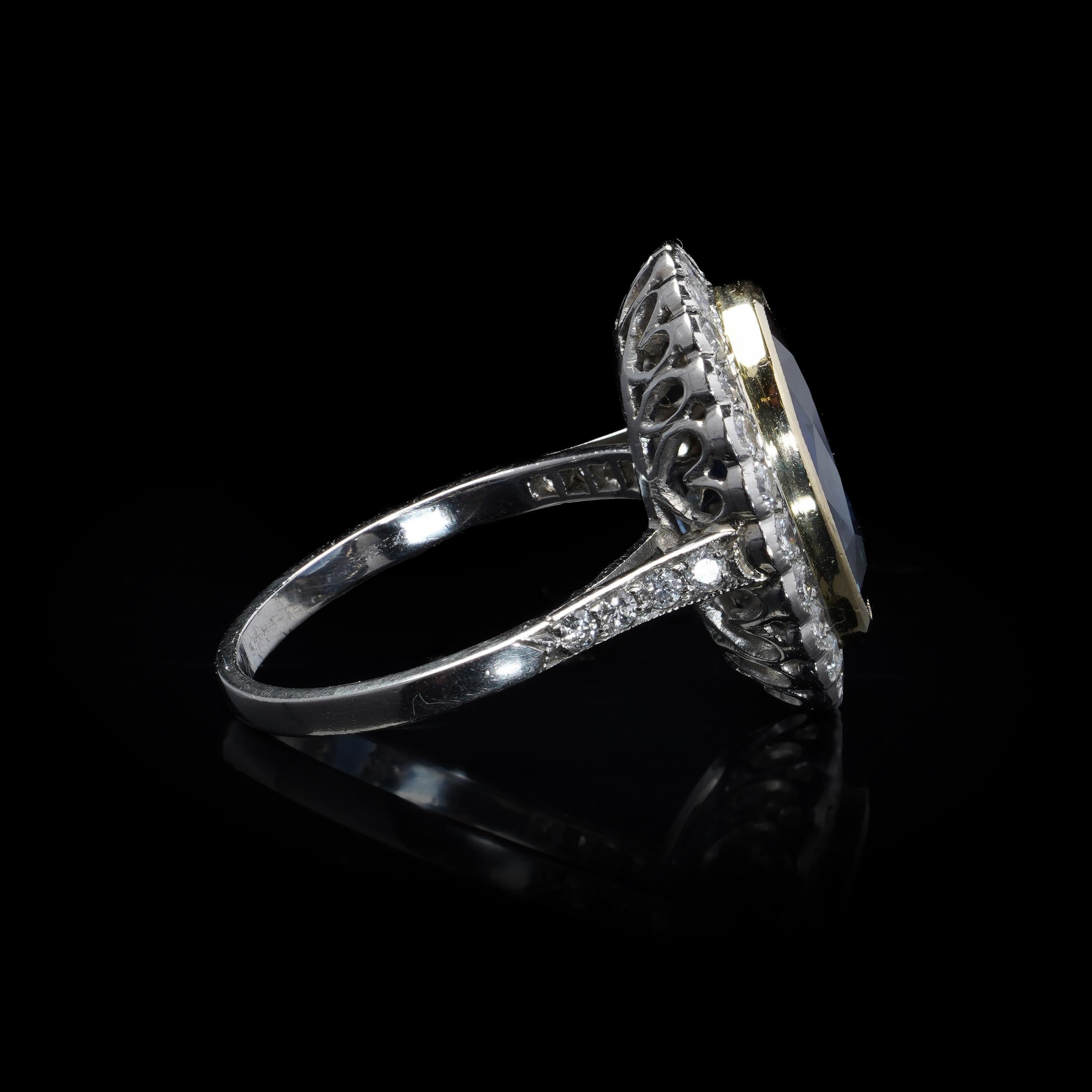 da uomo o donna Anello a grappolo in platino certificato con 6 carati non riscaldati. Zaffiro blu e diamanti in vendita