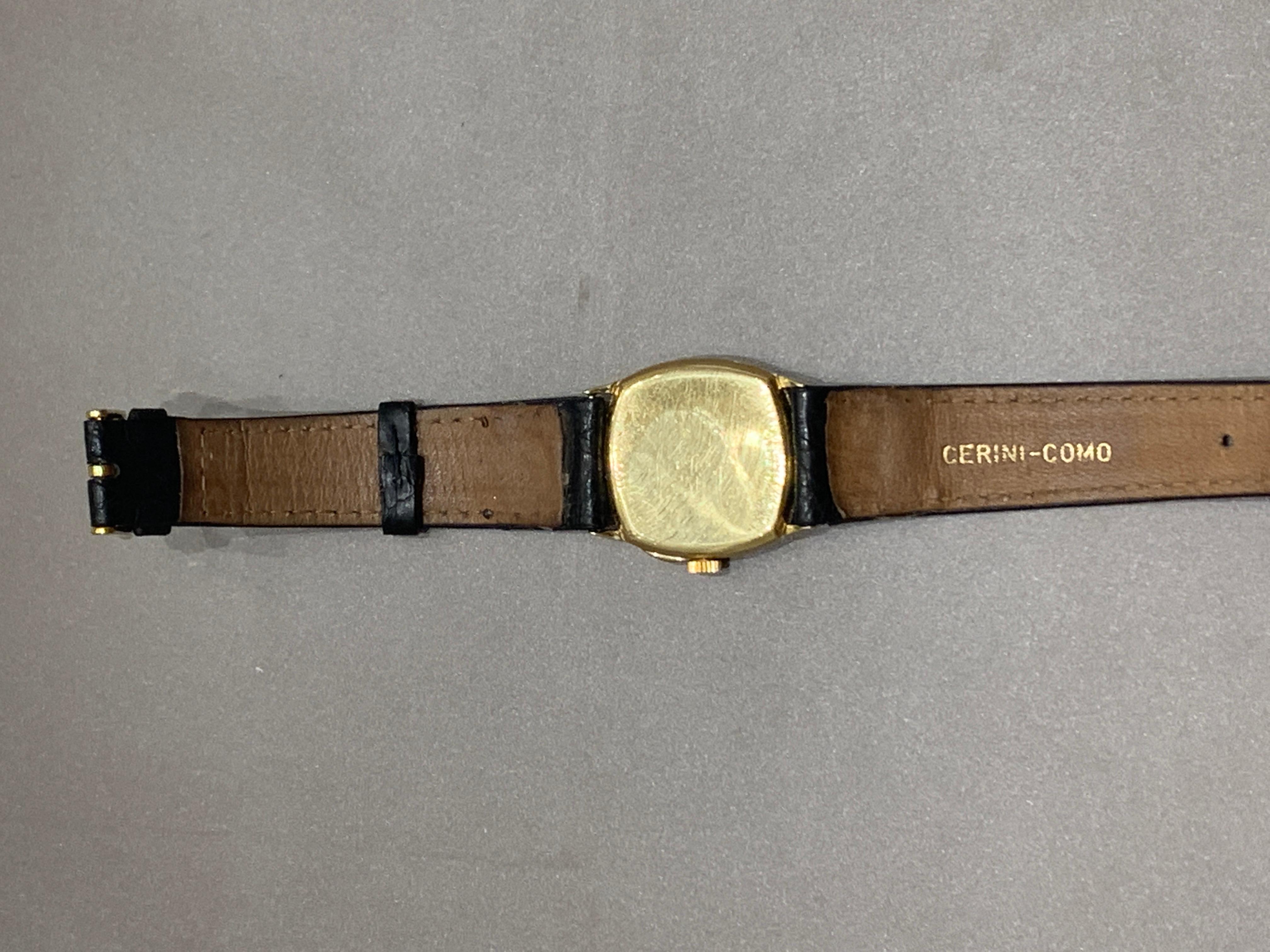 1938 year
Buckle clasp
Eberhard Milan
Measures: 23.5 x 26.5 mm.
Certified from the house of Patek Philippe in Geneve.