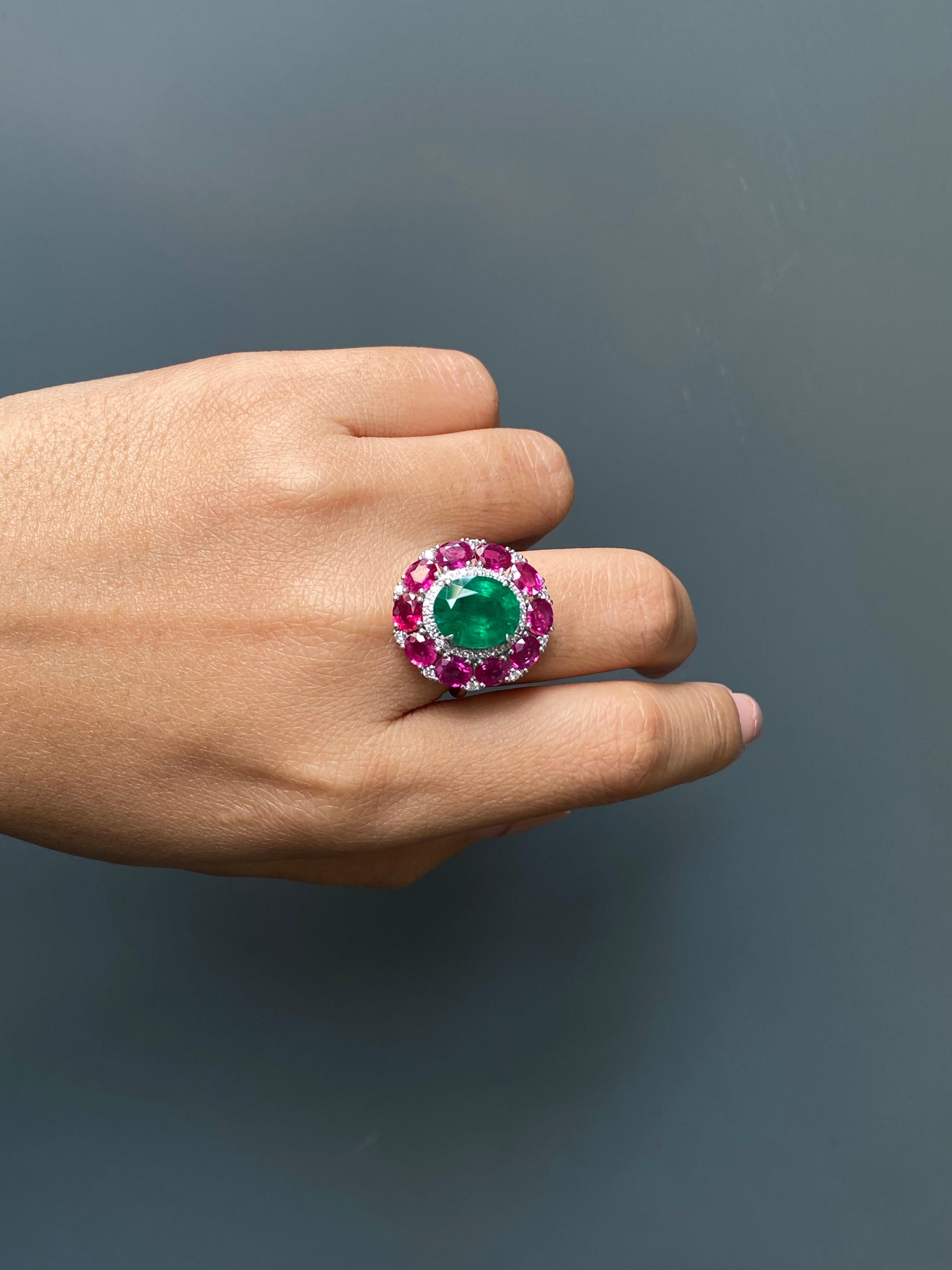 Women's Certified Rare 4.67 Emerald, Ruby And Diamond Ring Set In 18K White Gold