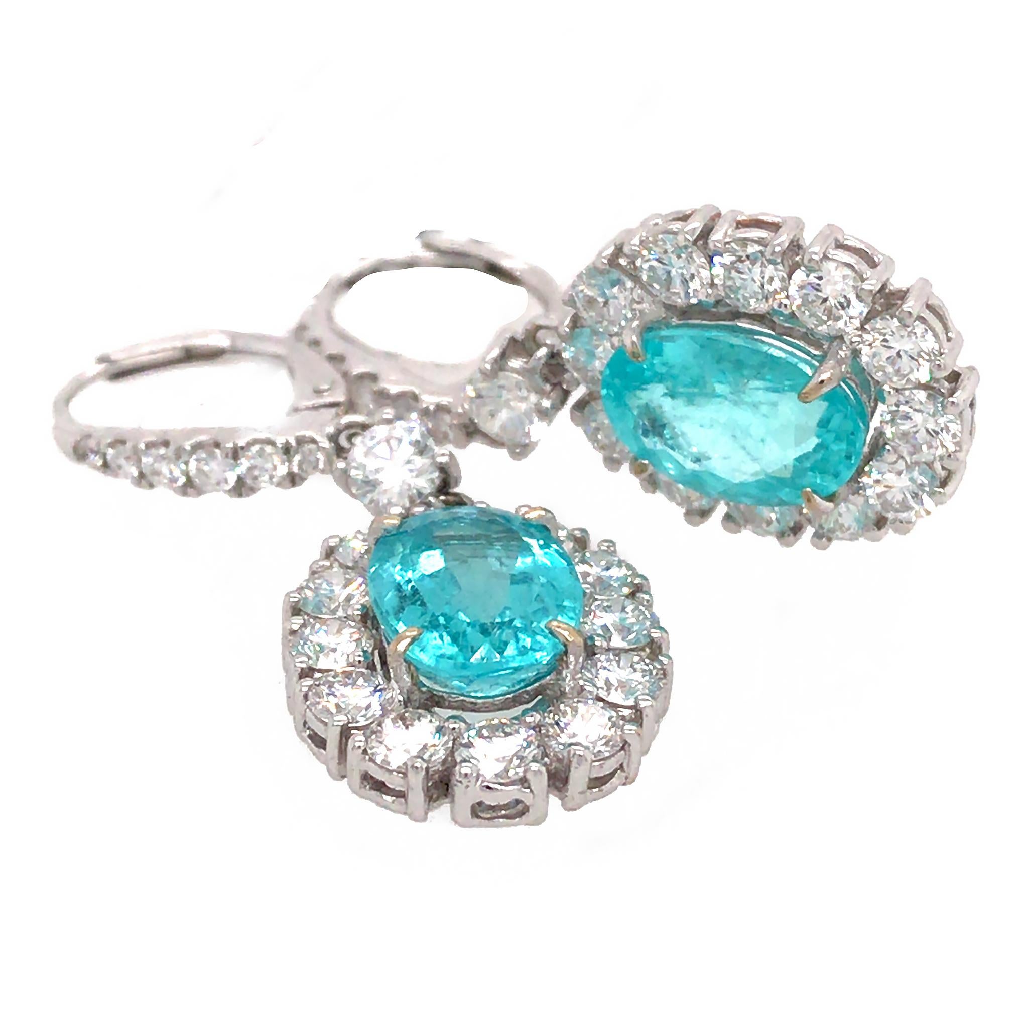 18k White Gold
Paraiba: 4.13 tcw
Diamond: 2.60 ct twd
Earrings Length: 1.5 inches
Total Weight: 7 grams