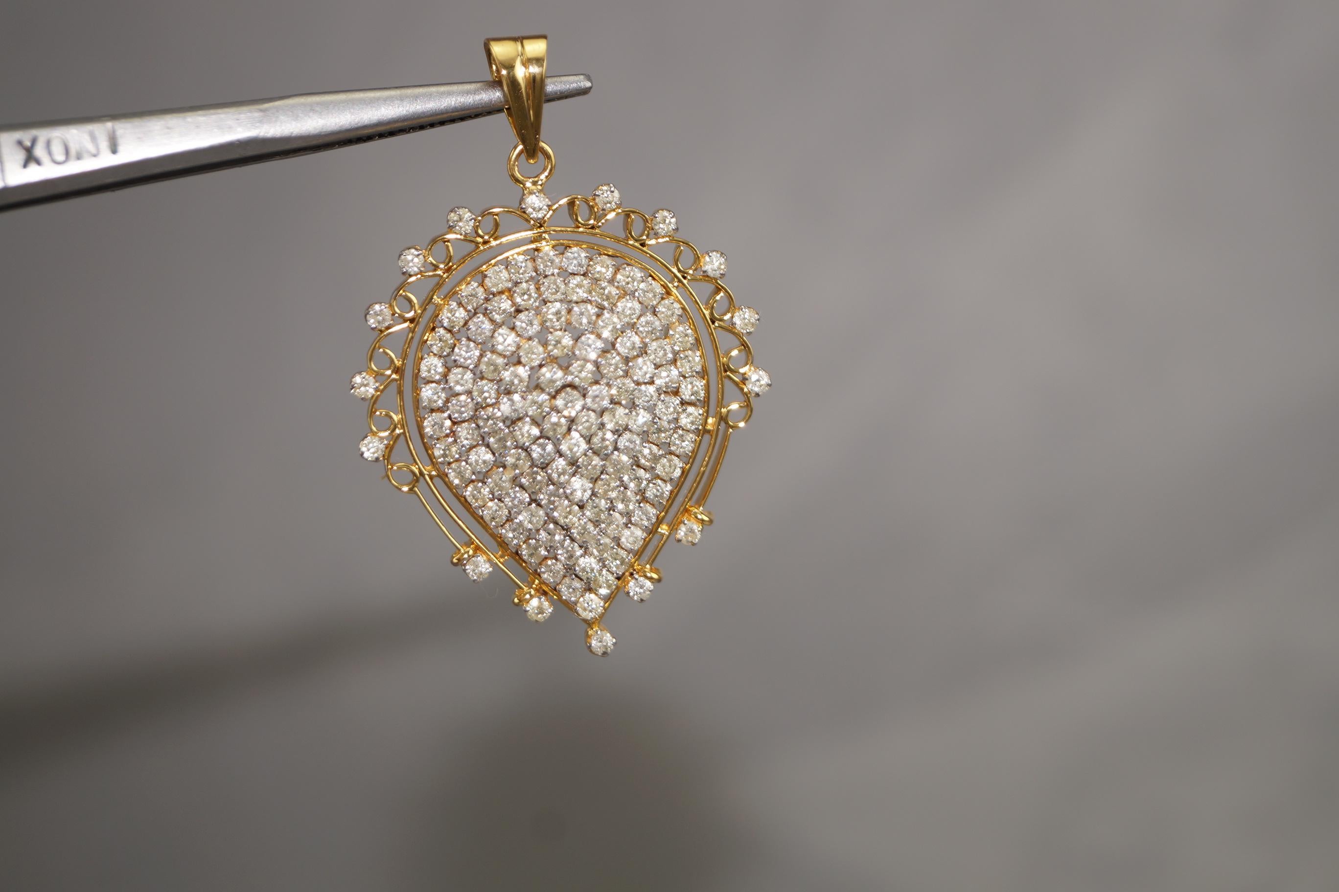 Zertifizierte echte Diamanten im Brillantschliff 18K massives Gold Tränen-Statement-Anhänger im Angebot 1
