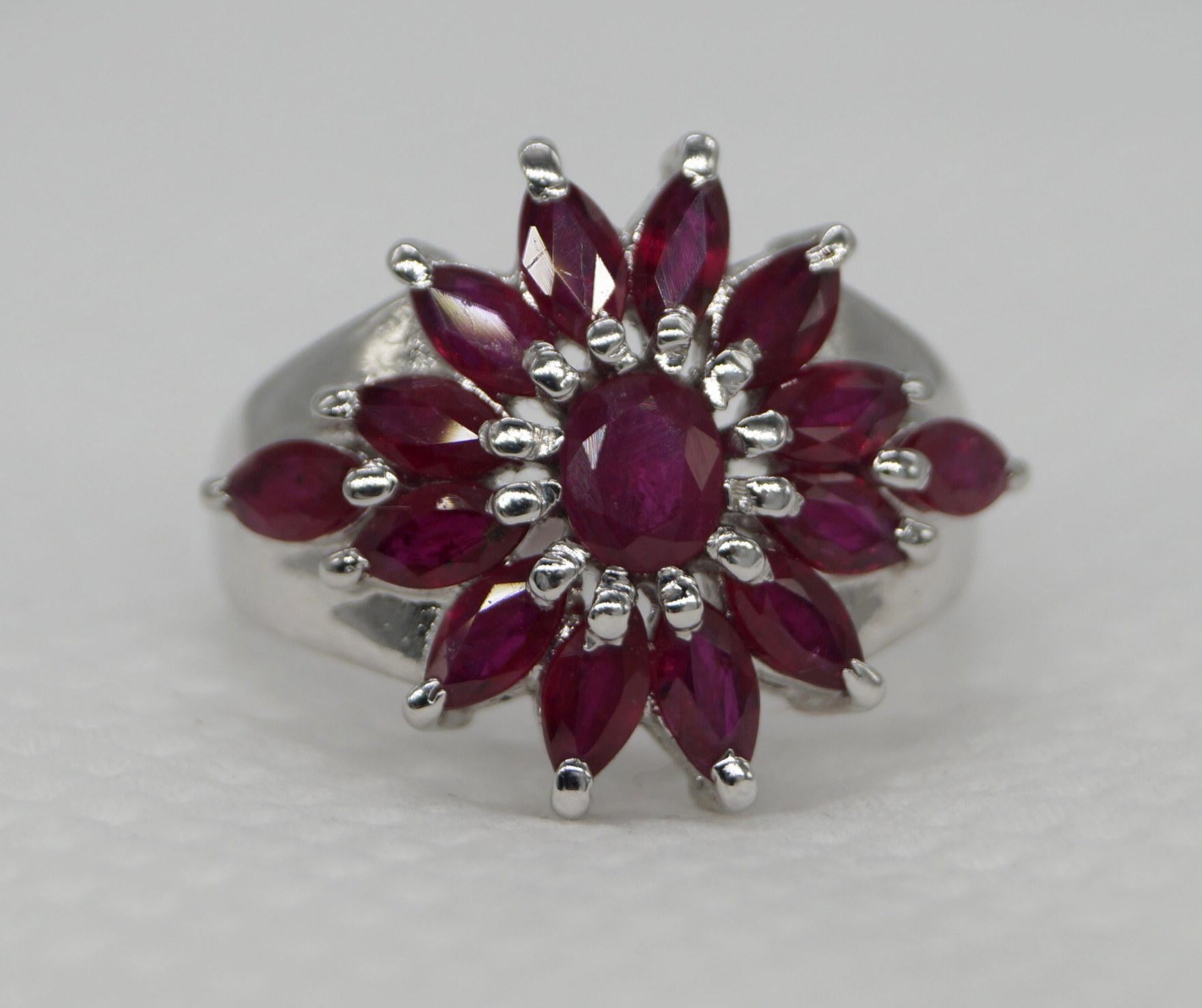 Women's Certified Real Natural AAA Ruby Sterling silver white gold-plated wedding ring For Sale