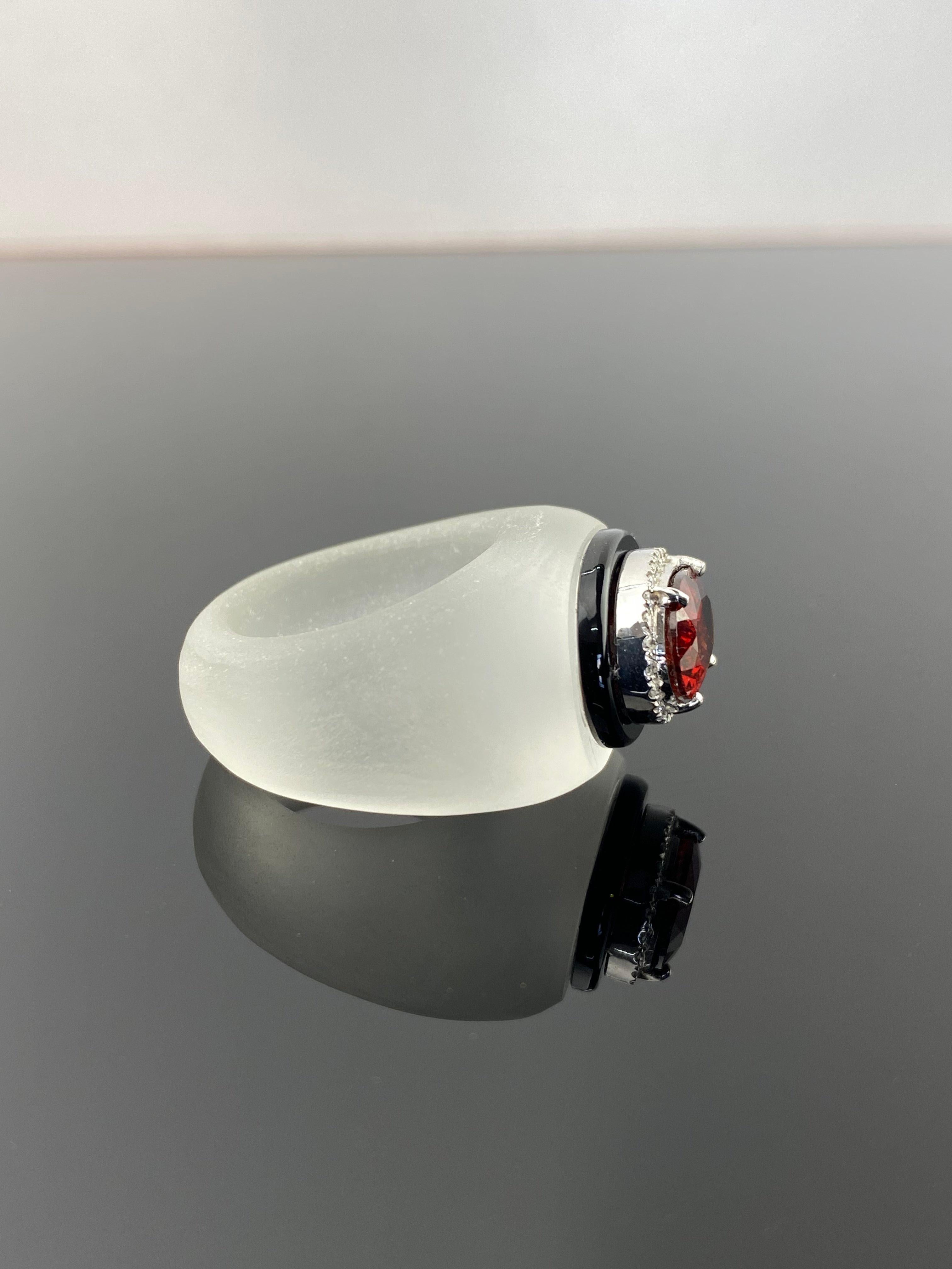 Art Deco Certified Rock Crystal Spessartine Set In 18K Gold And Diamonds For Sale