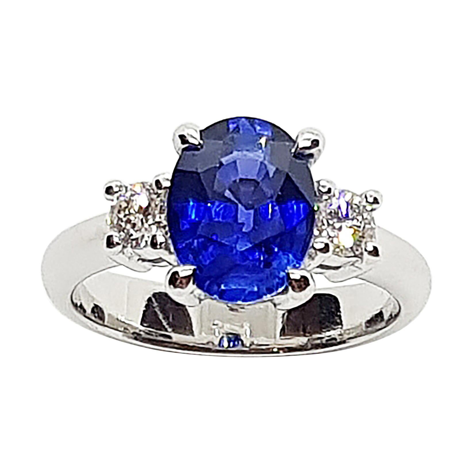 Certified Royal Blue Sapphire with Diamond Ring Set in Platinum 950 Settings For Sale