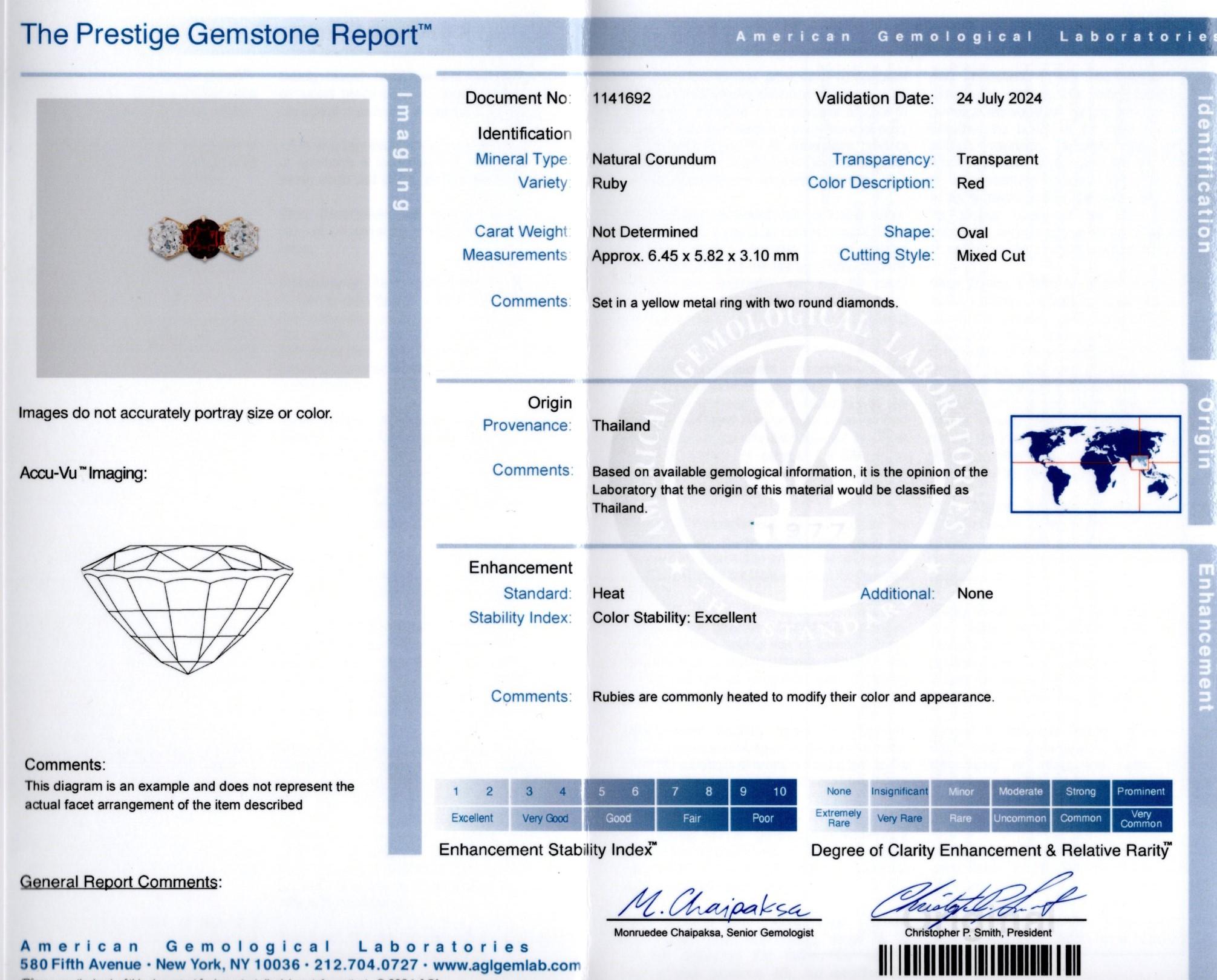 Anillo de tres piedras con rubí y diamantes certificados en venta 3