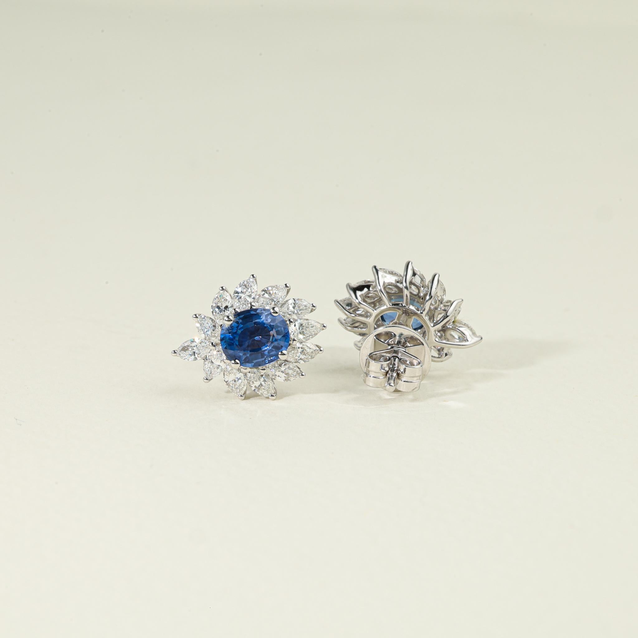 Women's Certified Sapphire Diamond Halo Oval Cut Stud Earrings for her, 18k white gold For Sale