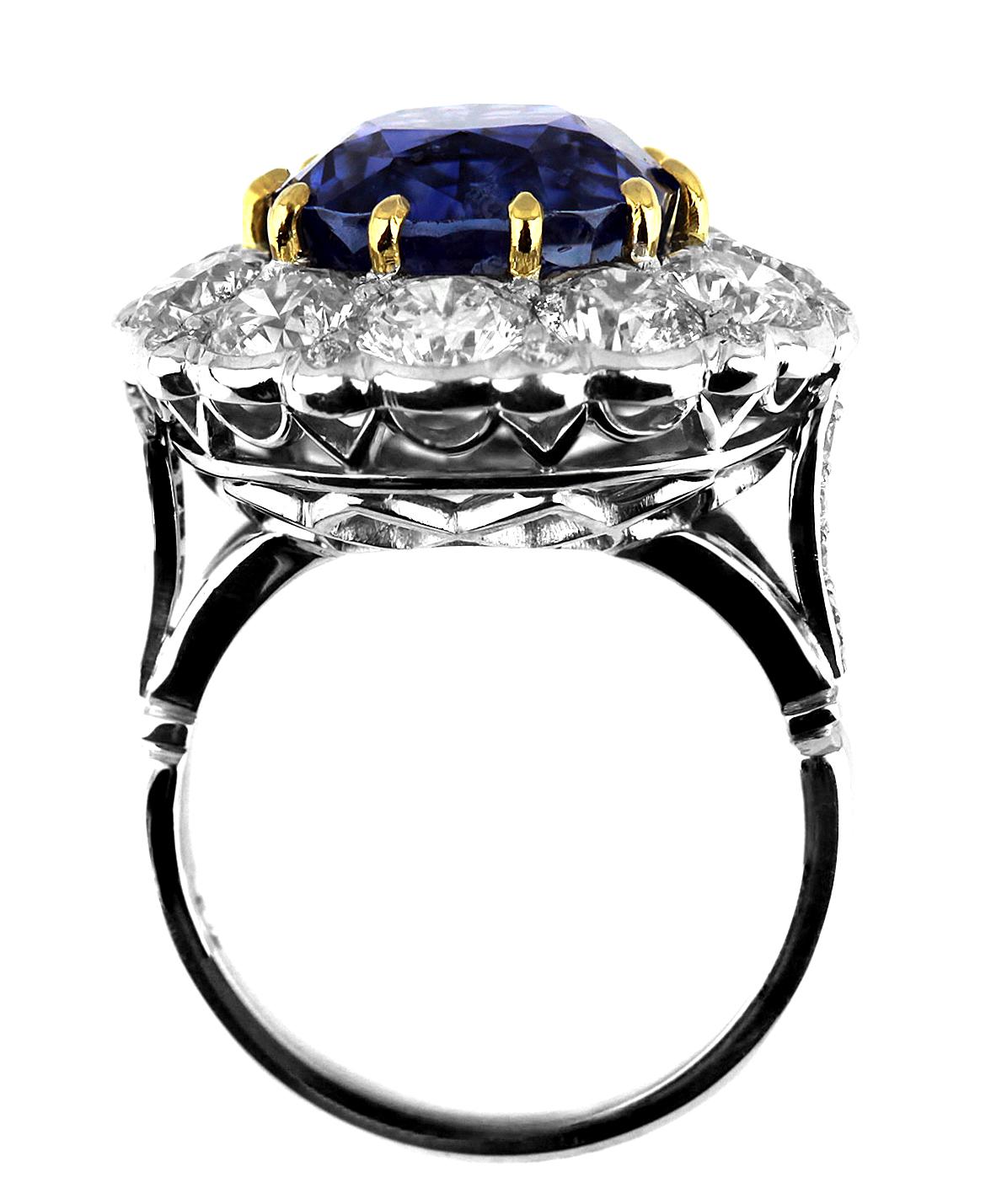 Modern Certified Sapphire (Natural Unheated Sri Lanka) 10.6 ct & Diamond Cluster Ring