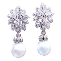 Perlas del Mar del Sur certificadas  Pendientes de oro de 18 quilates con diamantes de 4,10 quilates