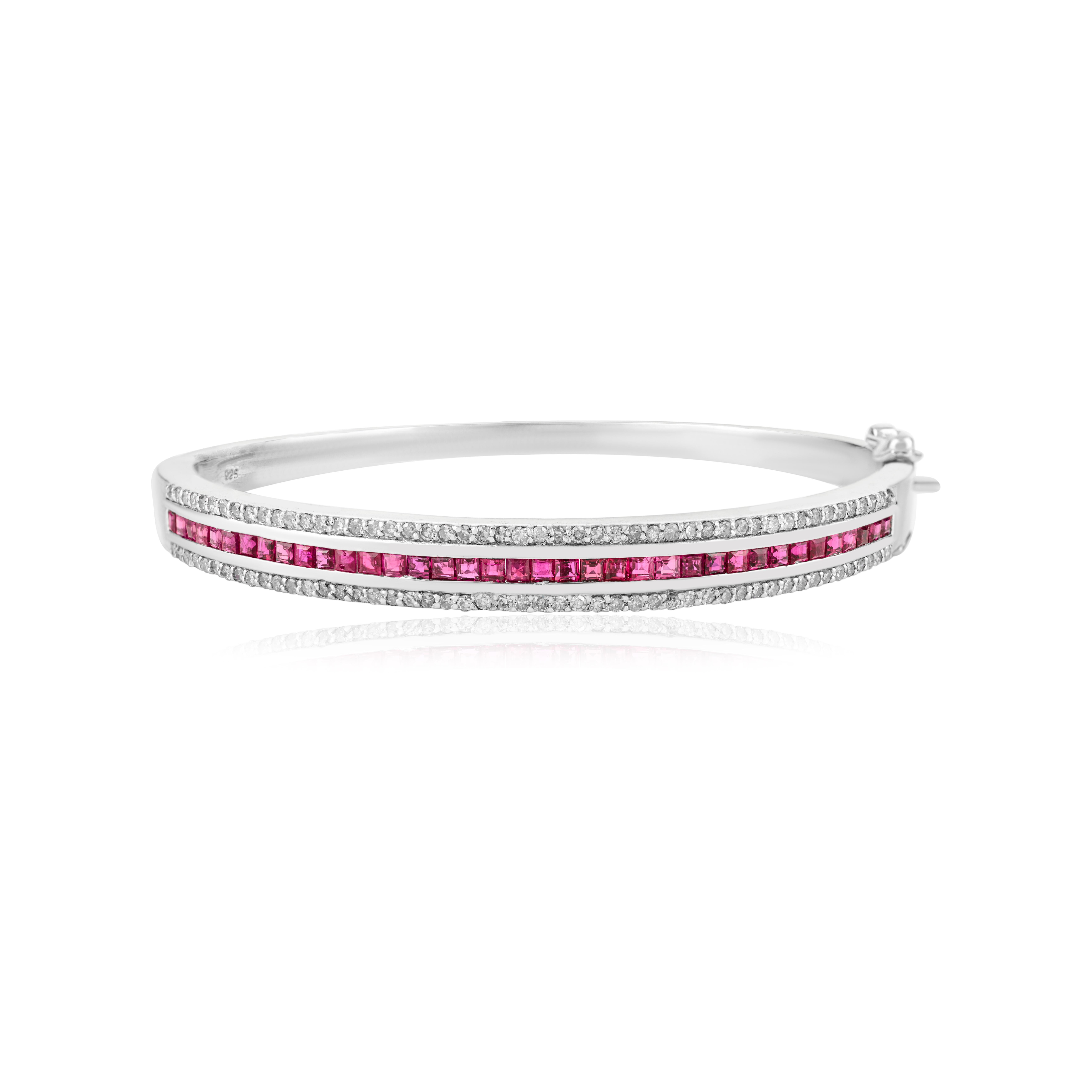 Certified Square Cut Ruby and Diamond Statement Bangle Bracelet in 925 Silver In New Condition For Sale In New York, NY