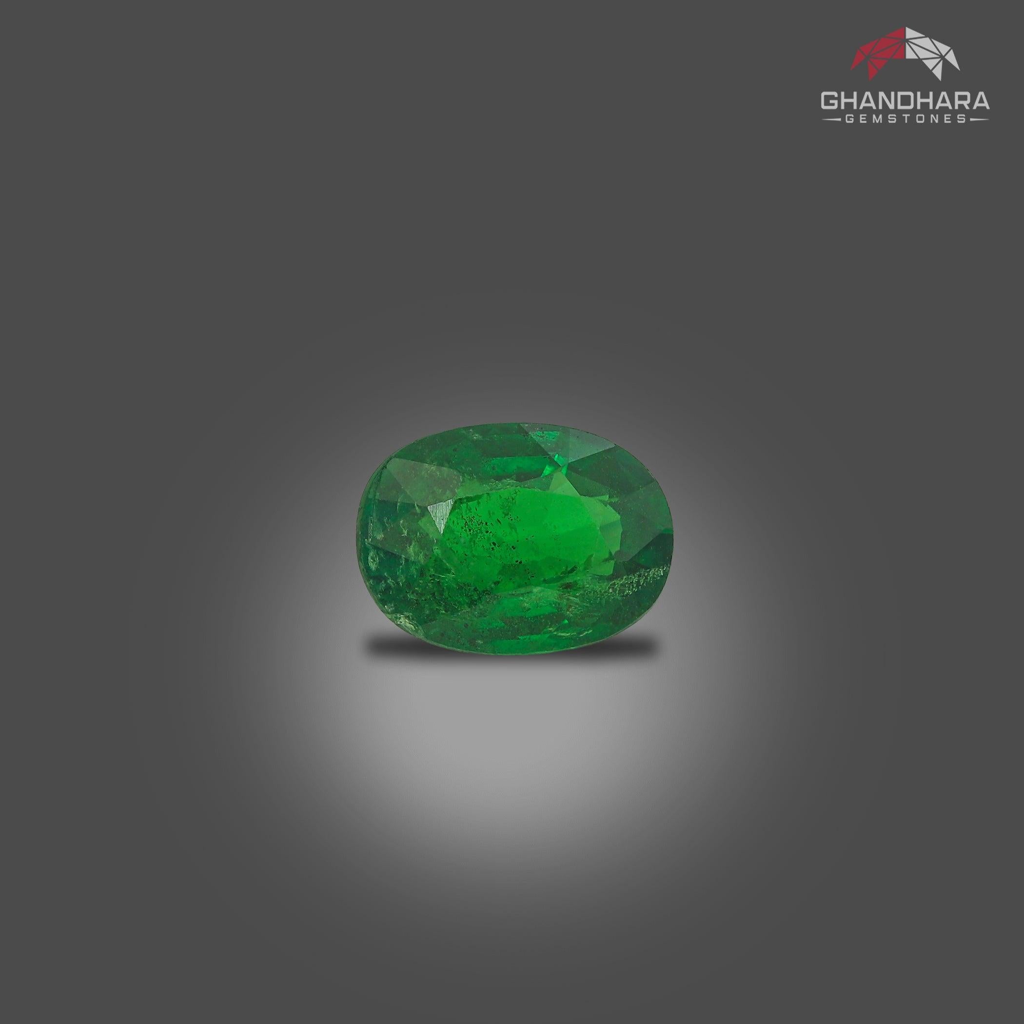 Soft Green Natural Tsavorite Garnet of 1.40 carats from Kenya has a wonderful cut in a Oval shape, incredible Green color, Great brilliance. This gem is SI Clarity.

 

Product Information:
GEMSTONE NAME: Soft Green Natural Tsavorite