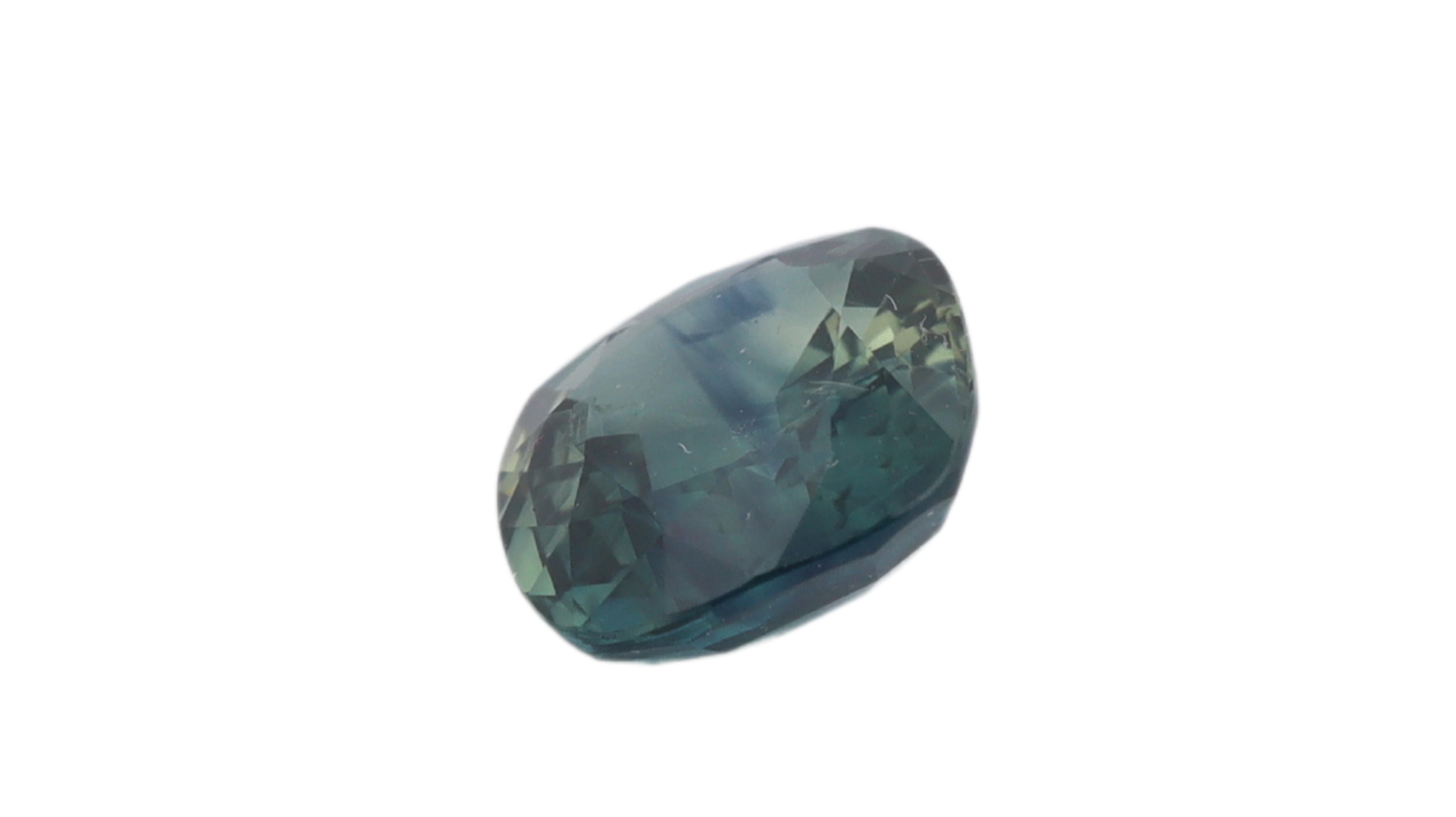 Cushion Cut Certified Teal Sapphire from Siam, Thailand - 1.60ct For Sale