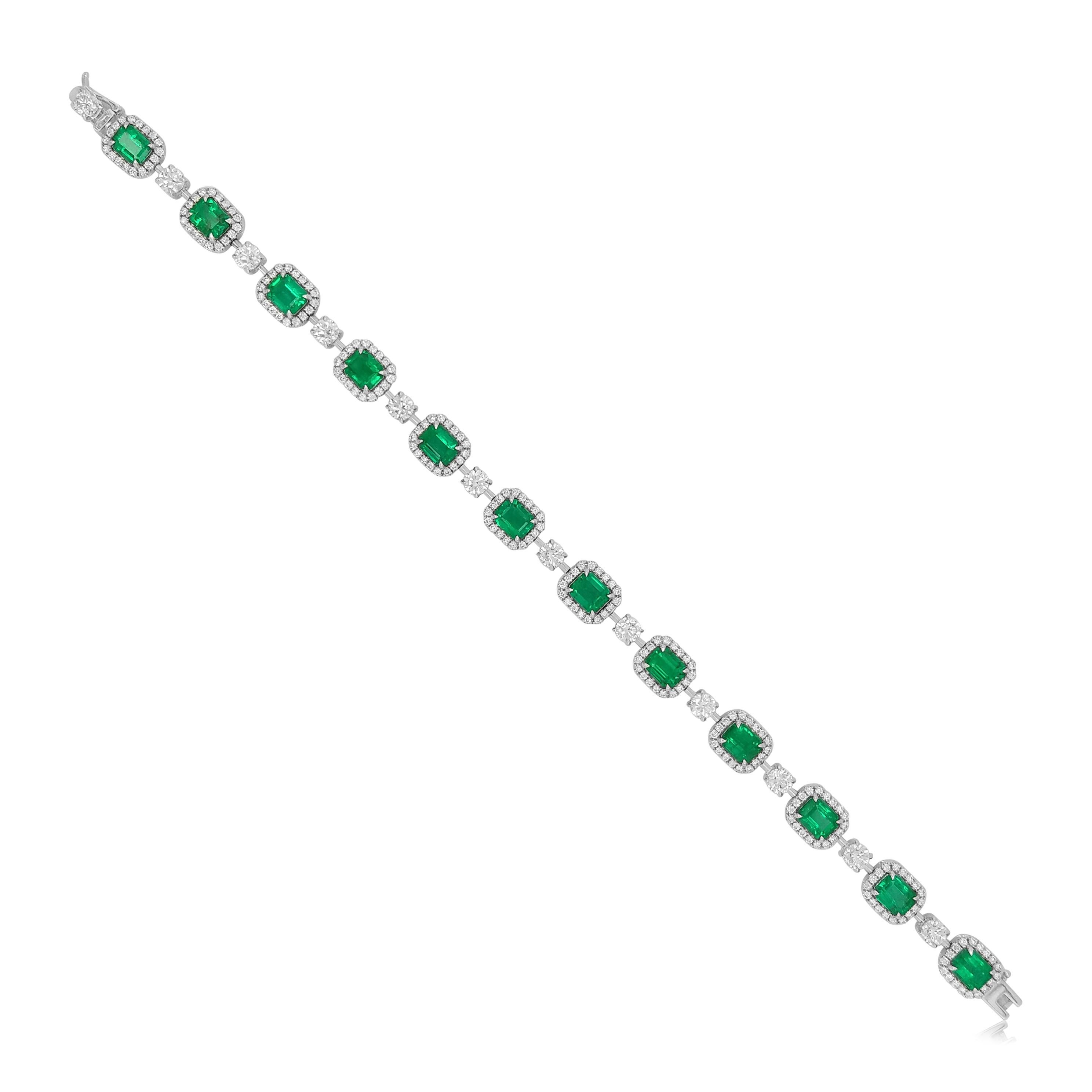 Art Déco Bracciale Tennis certificato con smeraldi colombiani e diamanti bianchi in oro 18 carati in vendita