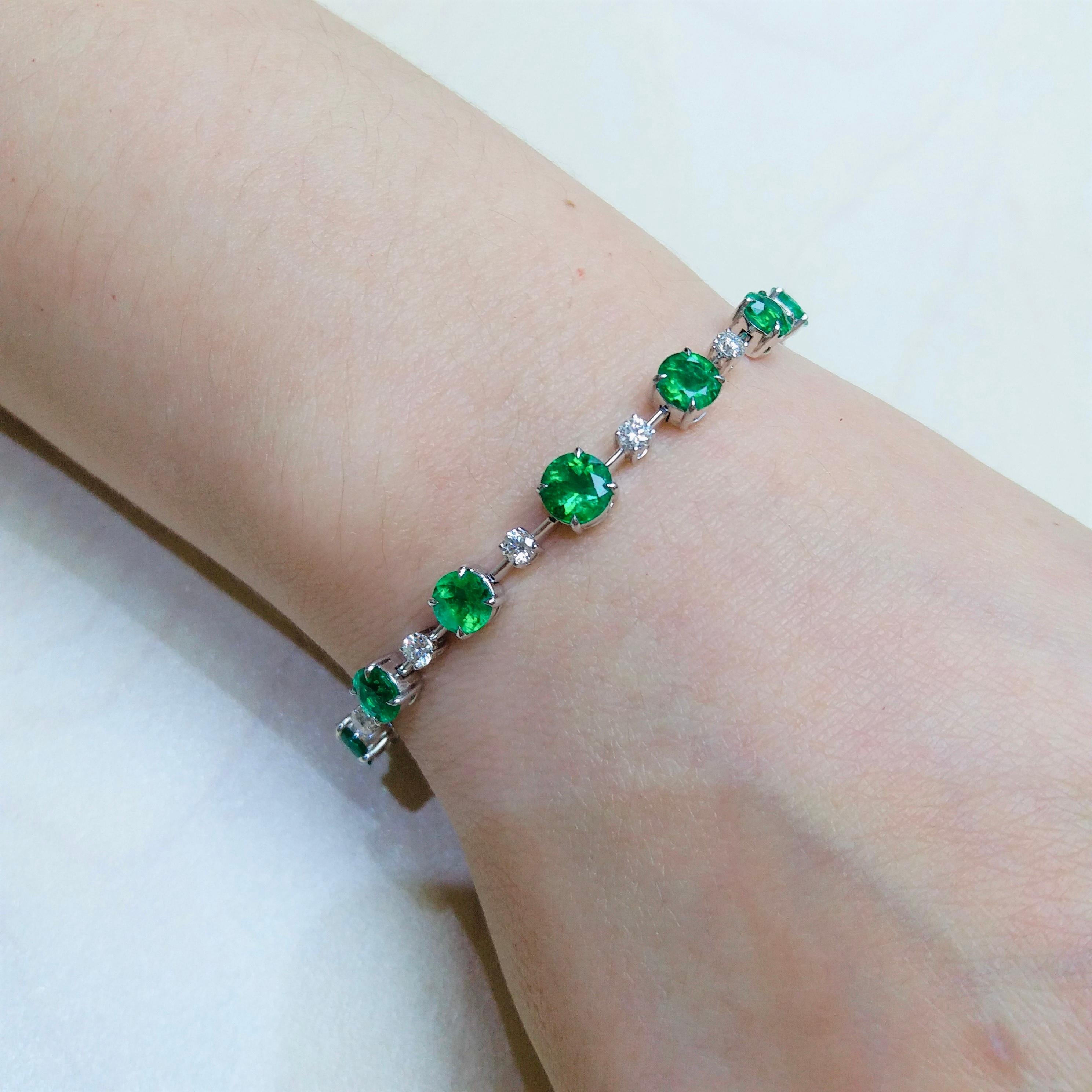 De las mujeres Pulsera de Tenis Certificada con Esmeraldas Colombianas y Diamantes Blancos Oro de 18 K en venta
