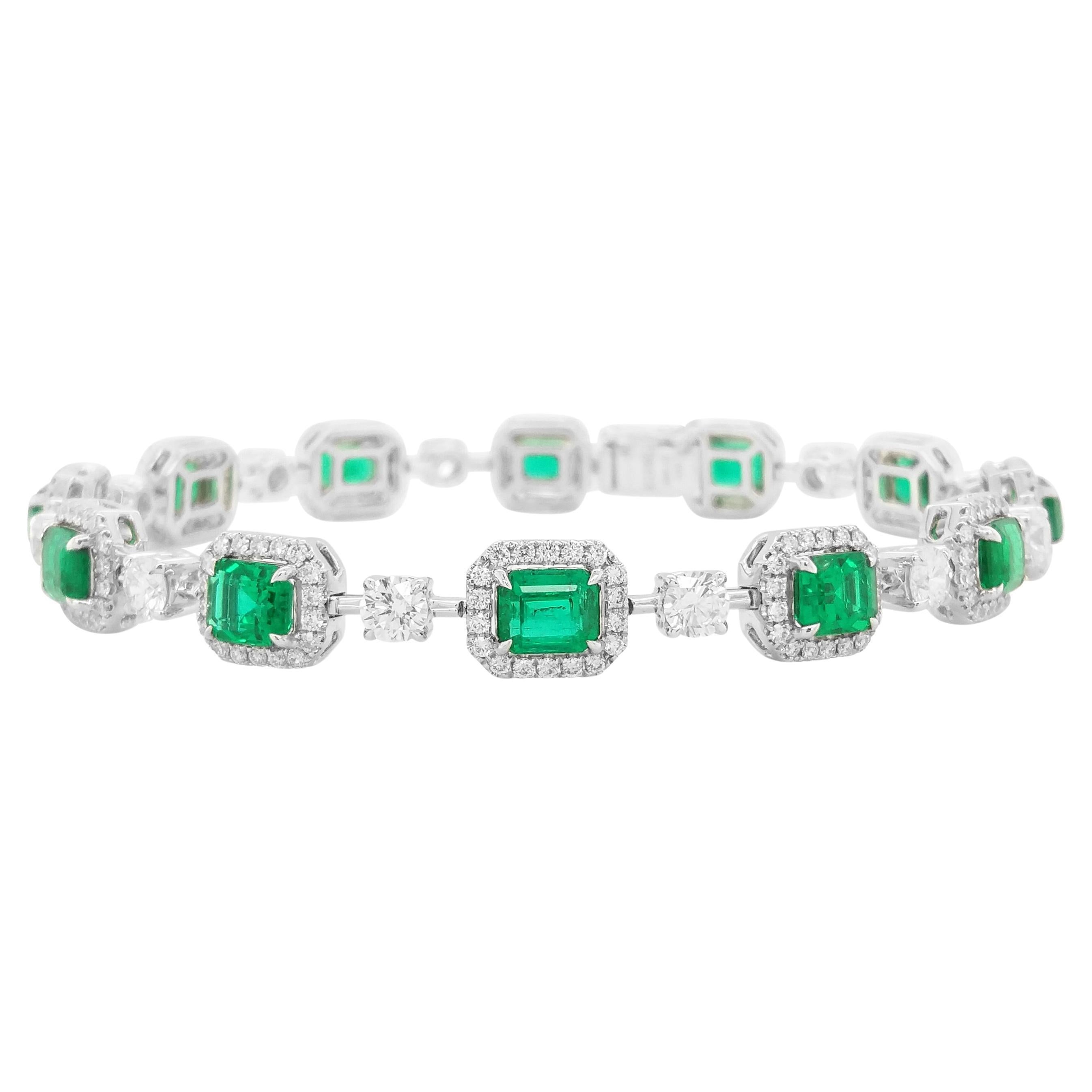 Bracciale Tennis certificato con smeraldi colombiani e diamanti bianchi in oro 18 carati in vendita